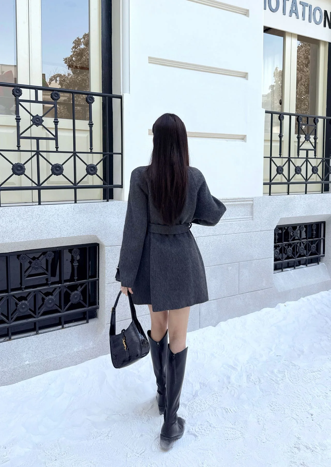 Her 25fw woolen belted overcoats