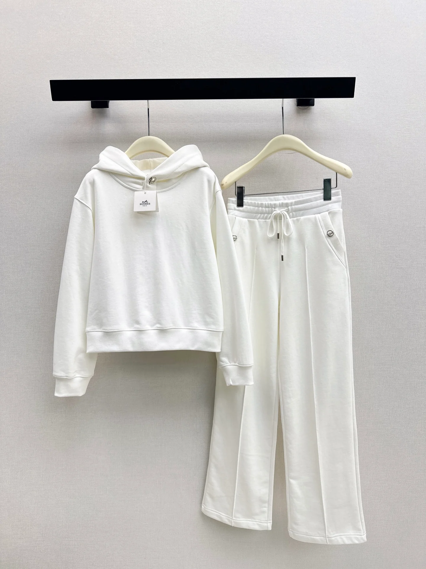 Herm 25fw sweatsuit hoodie pants outfit sets