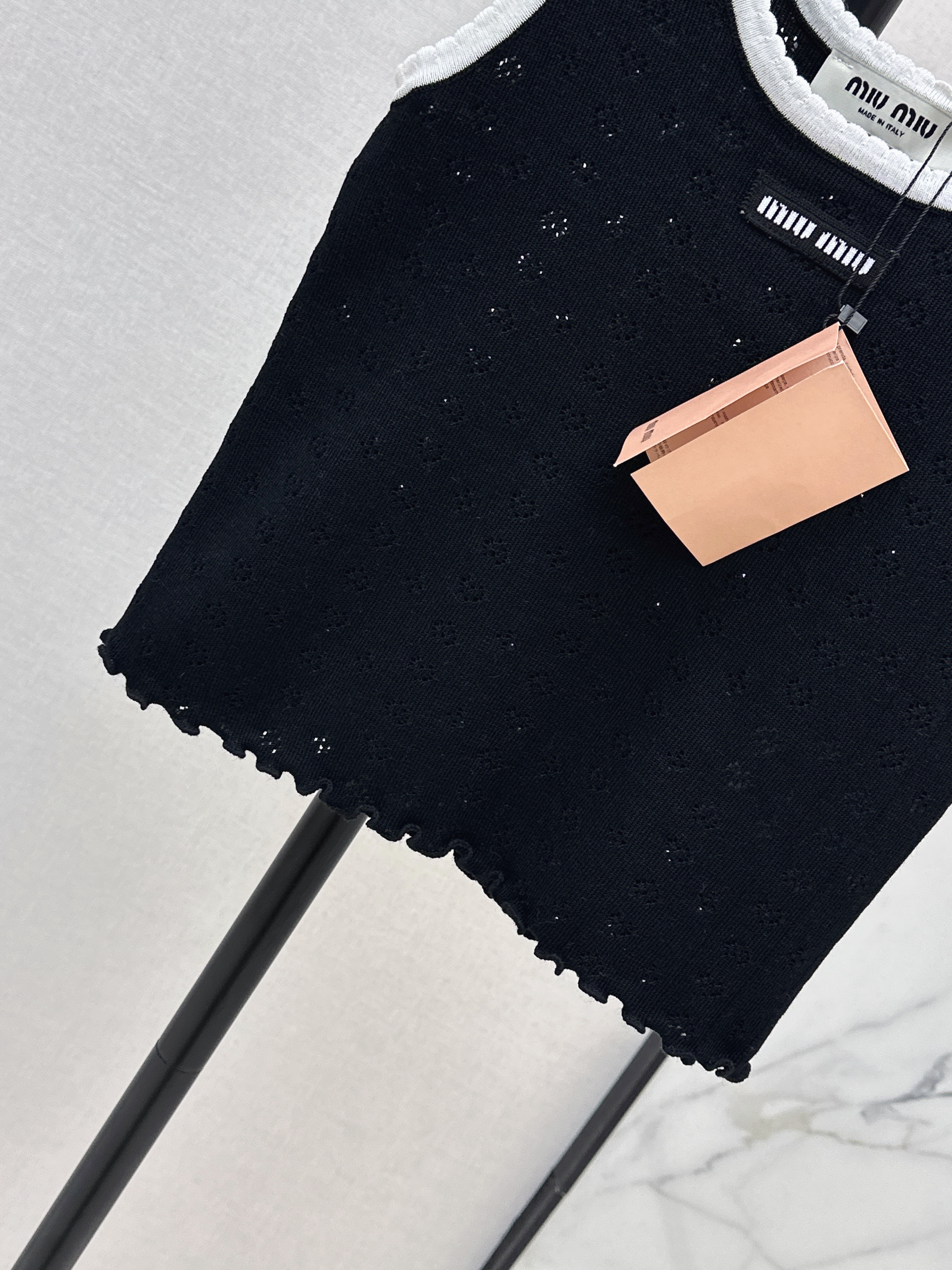 Miu 26ss knit crop vest
