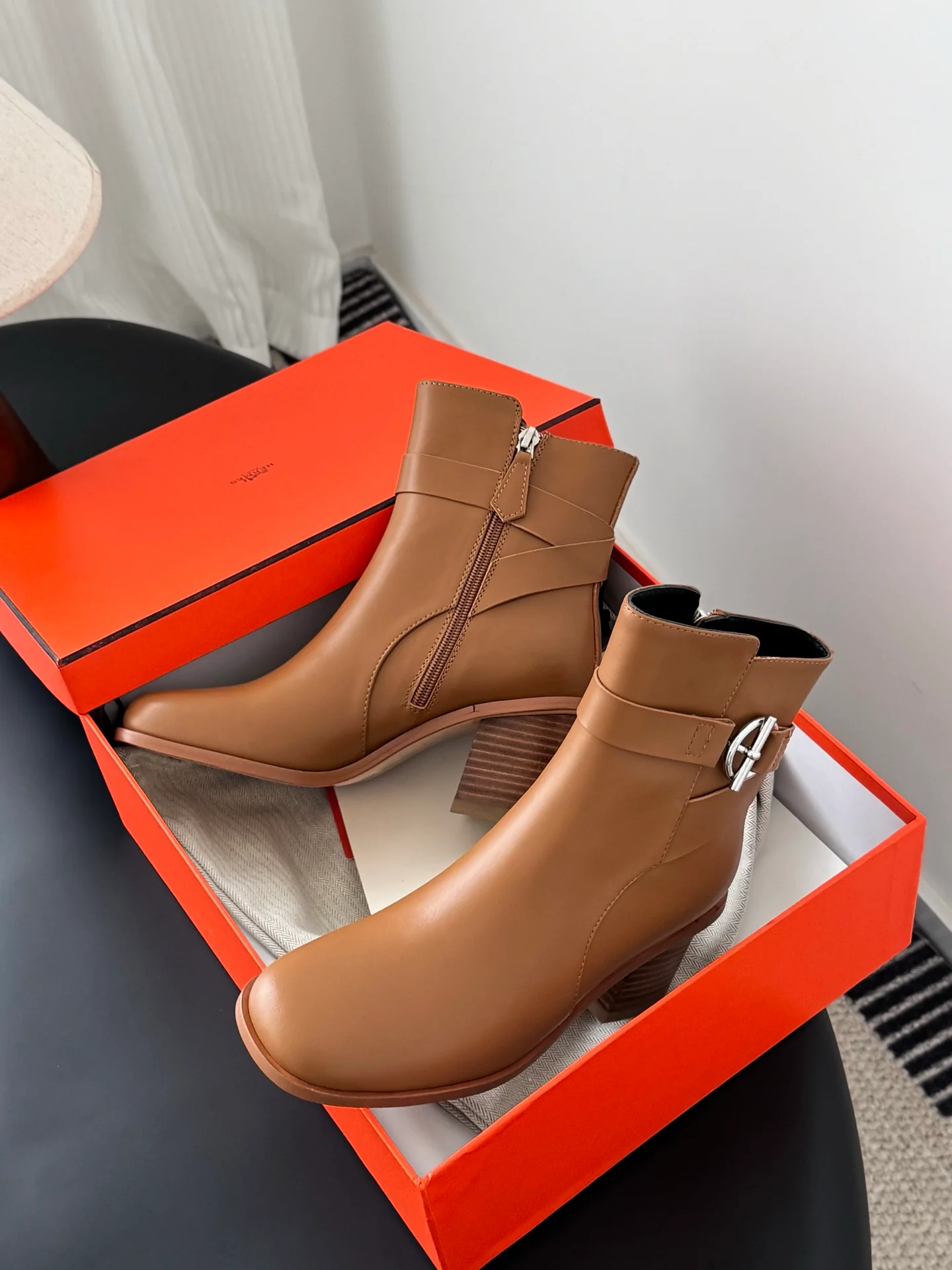 Herm 26ss ankle boots