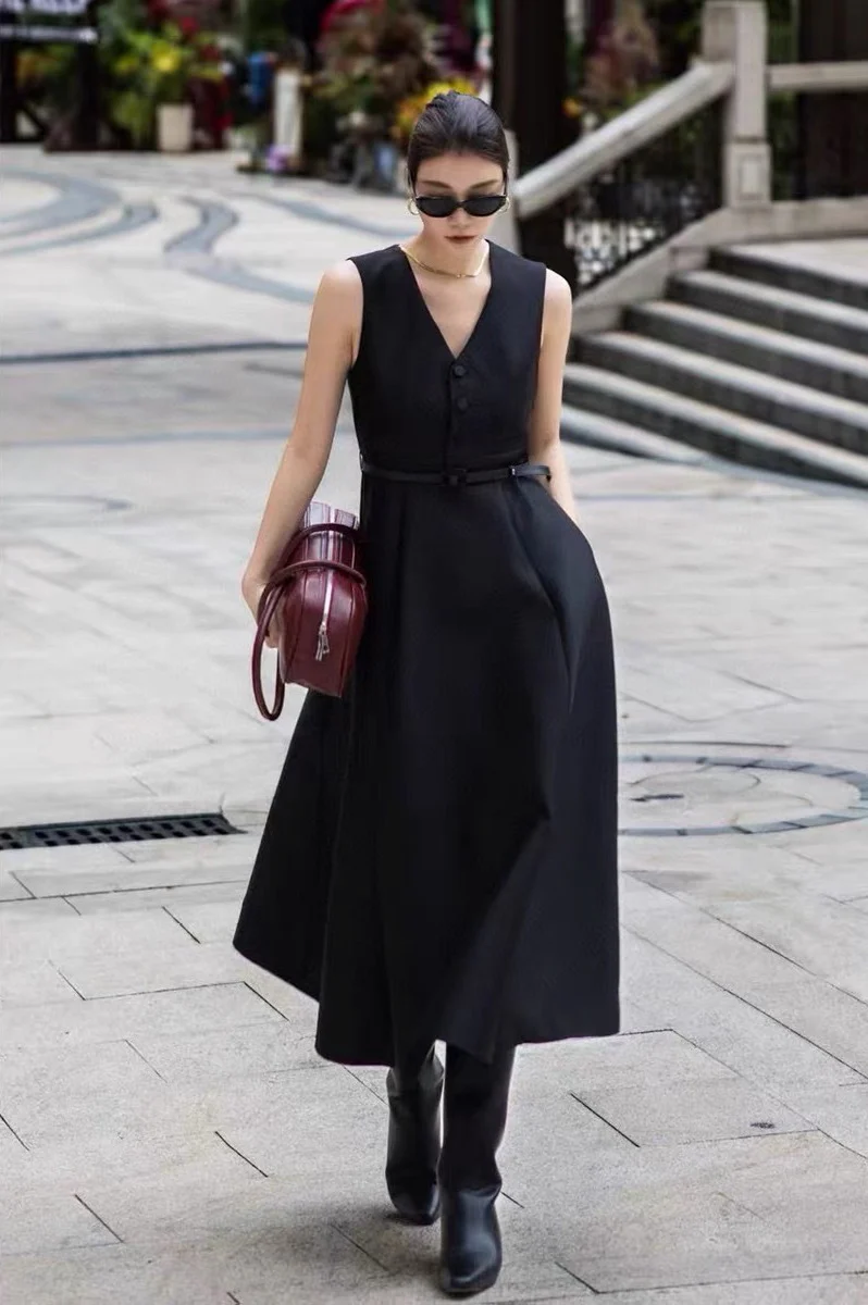 CD 26ss sleeveless back-bow cocktail dress