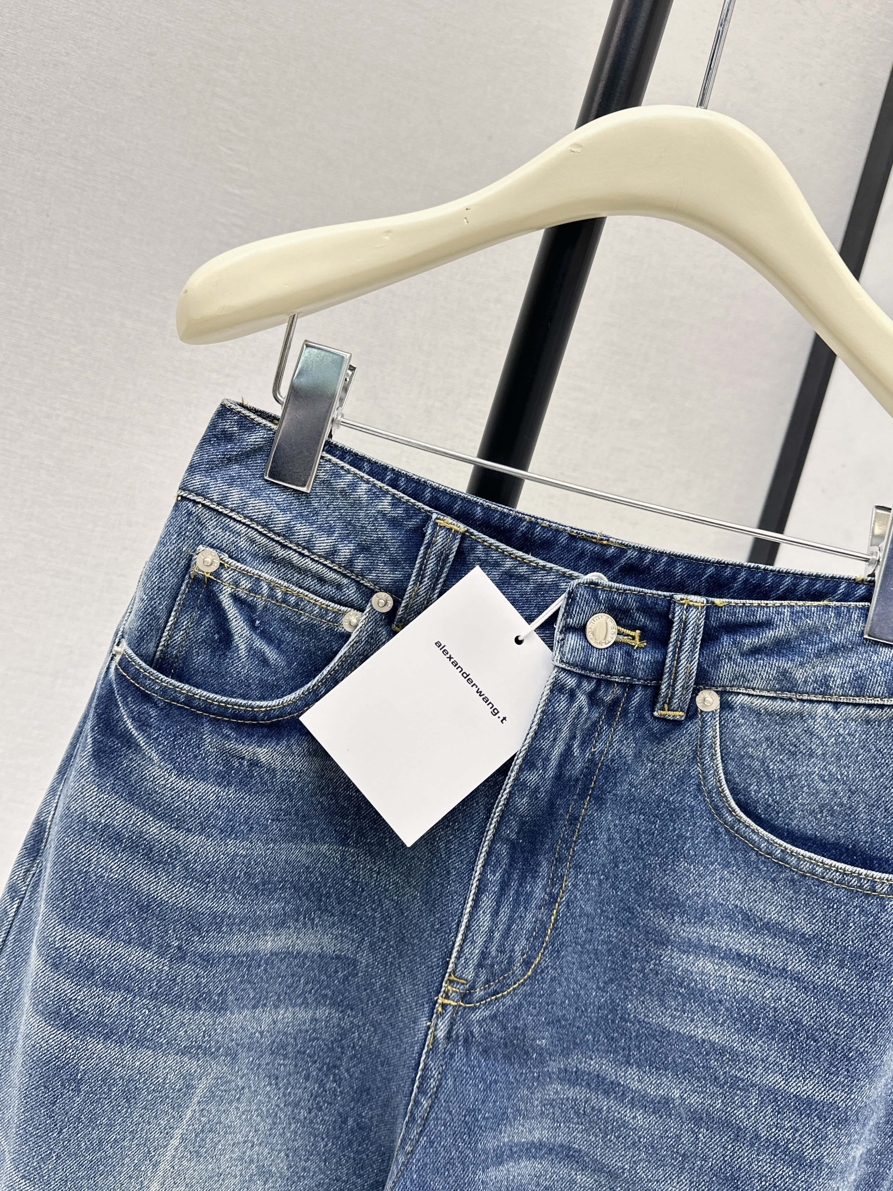 Alex 26ss straight jeans