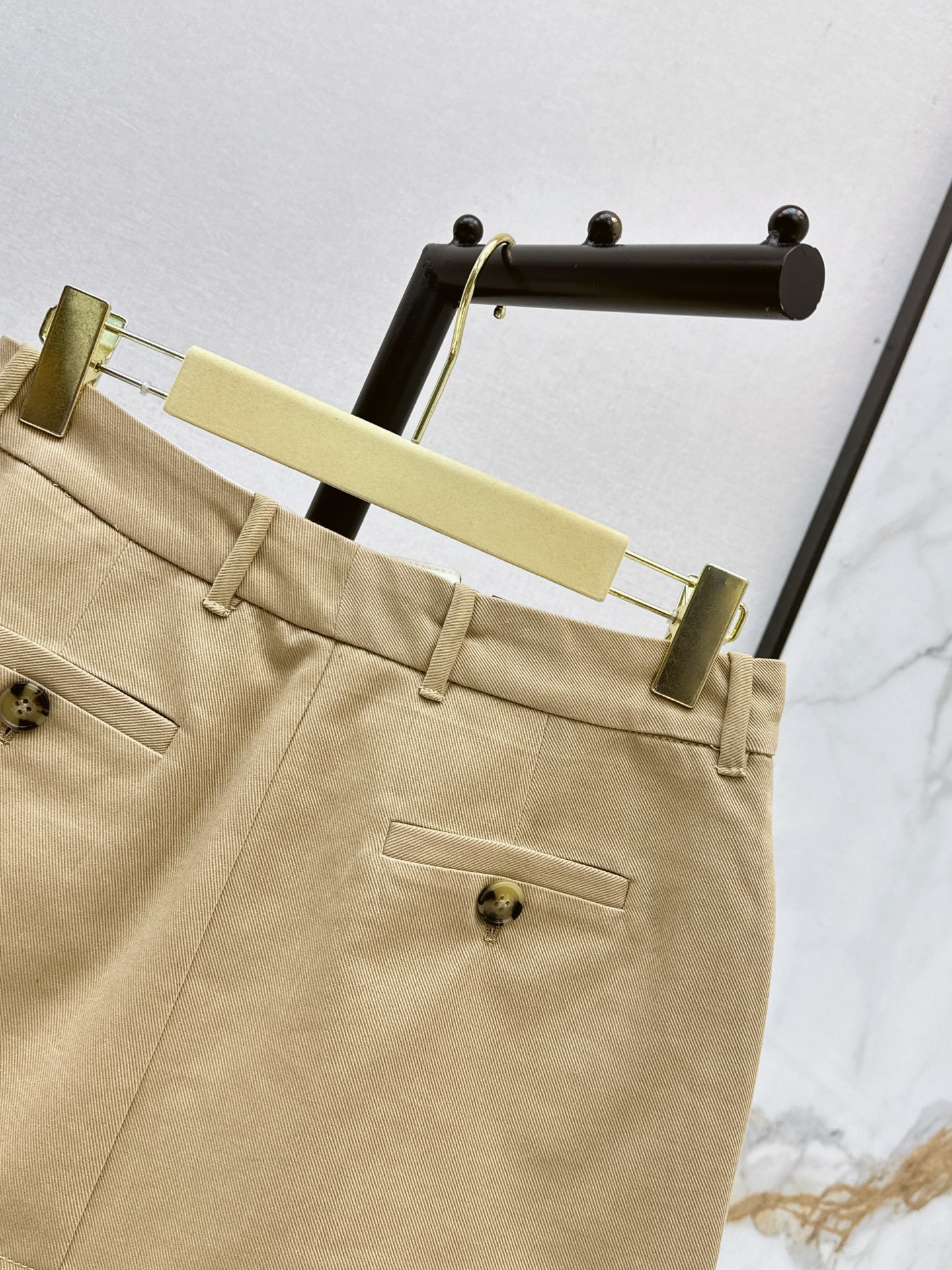 Miu 26ss contract suede mini skirt