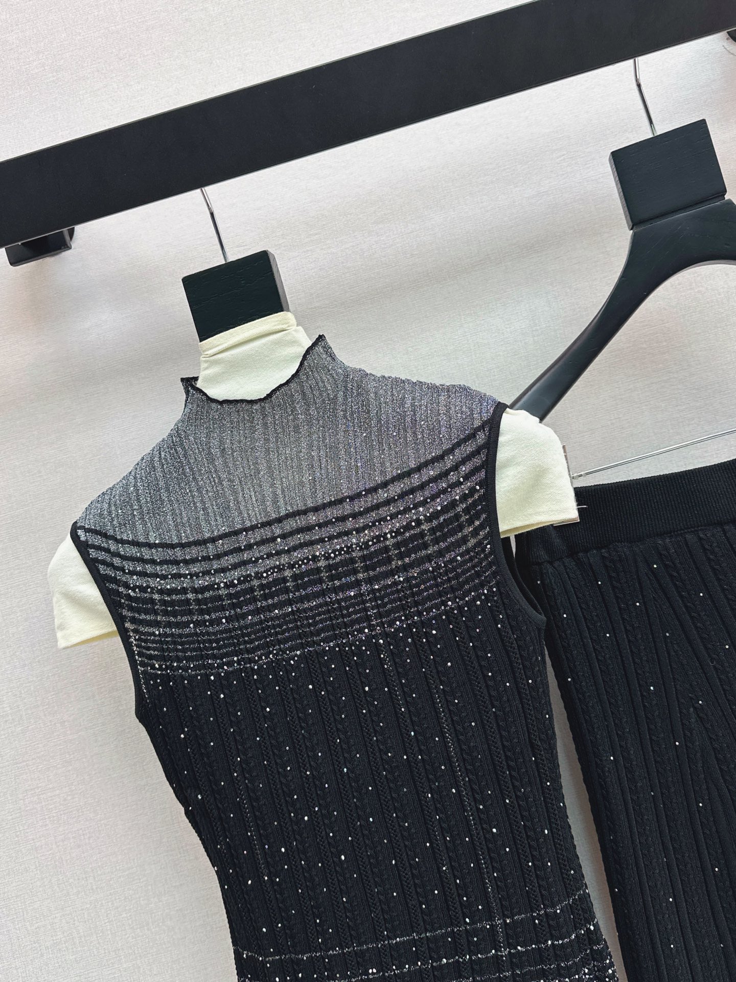 Chan 26ss sleeveless knit vest skirt set
