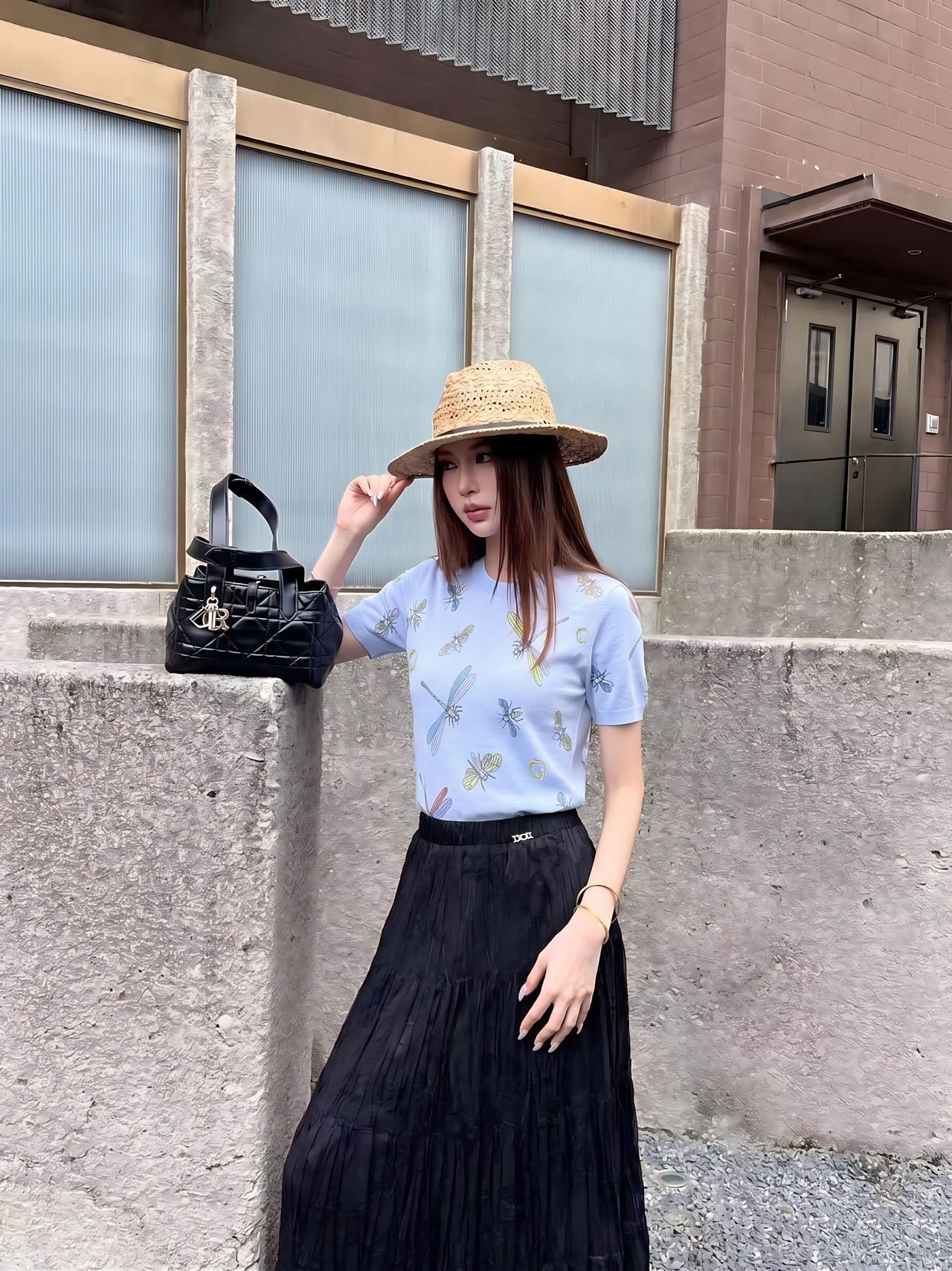 Guc 26ss embroidery sweater