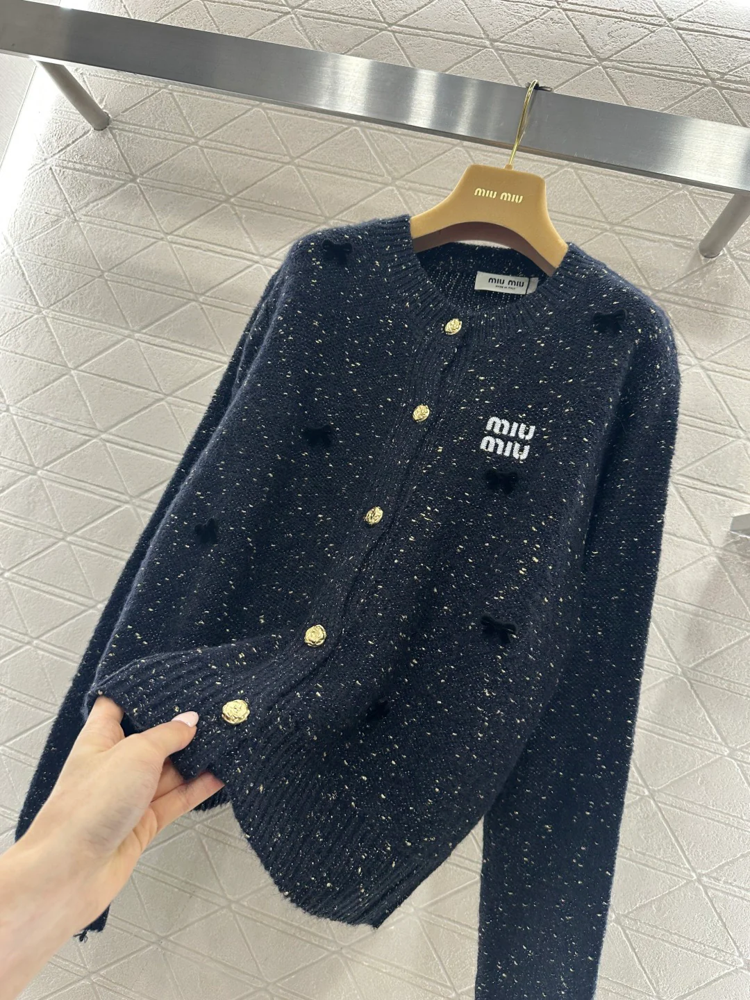 Miu 26ss 3d bow cardigan