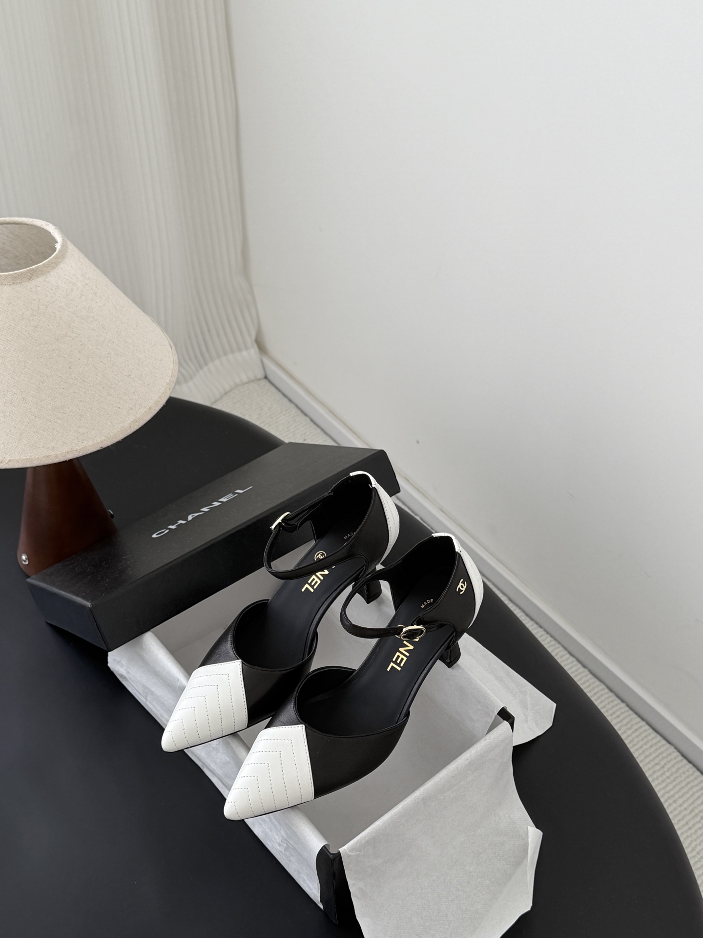 Chan 26P kitten heel sandals