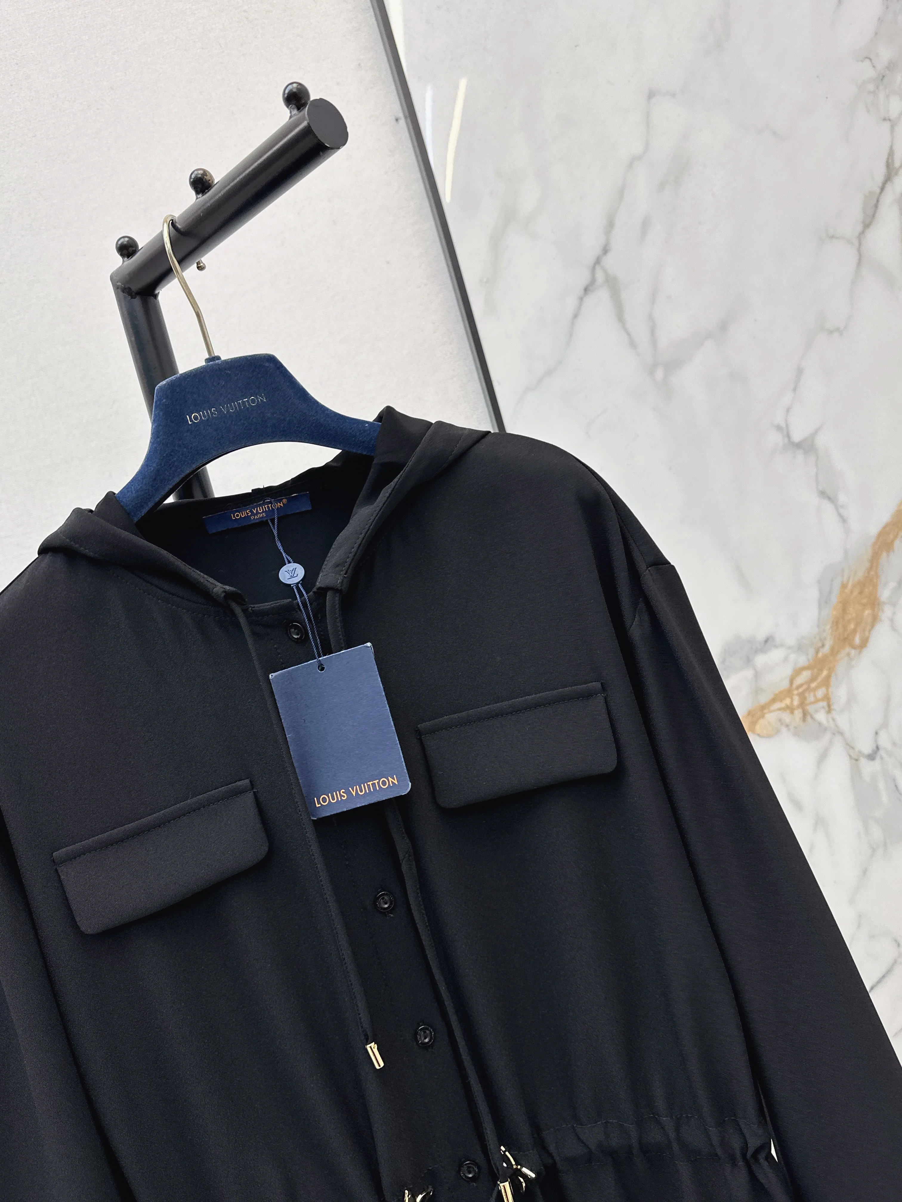 Louis 26ss drawstring hooded dress