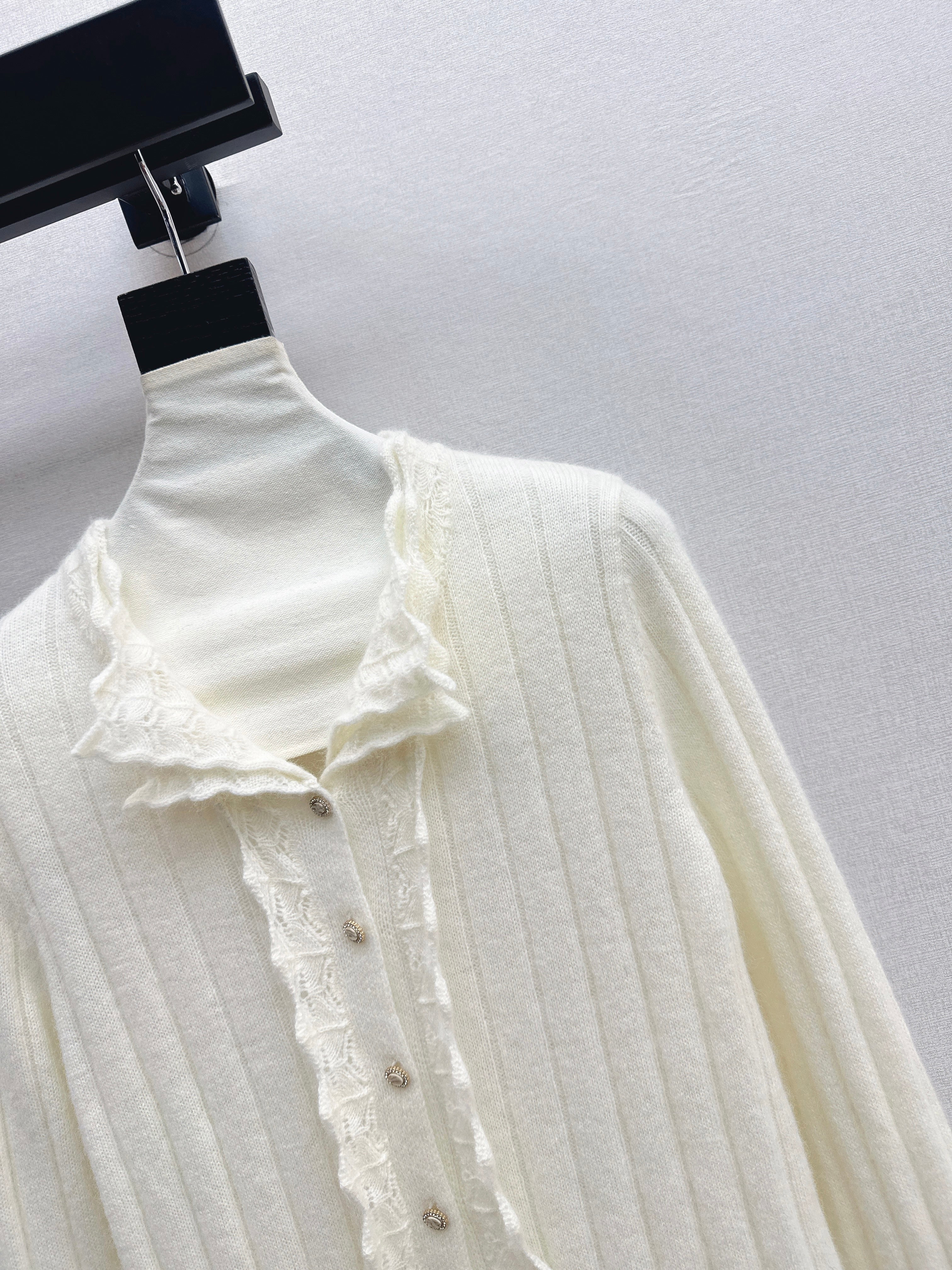 Chan 26ss wool sweater