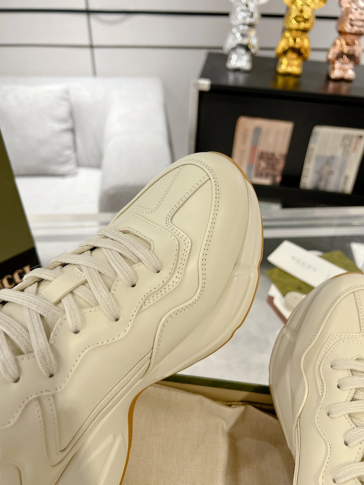 Gucc 25fw dad's shoes