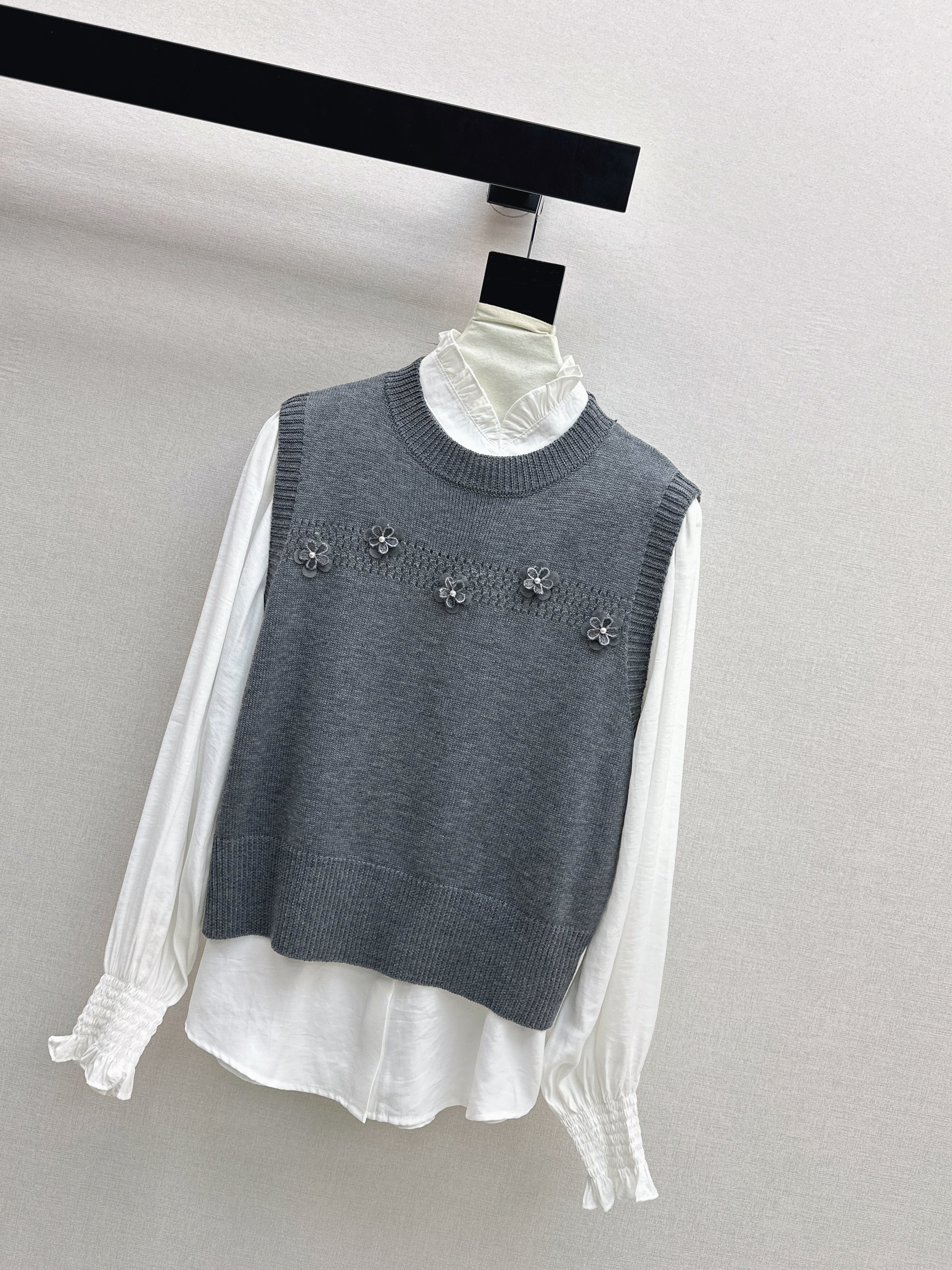 Chan 26ss elegant shirts knit vest