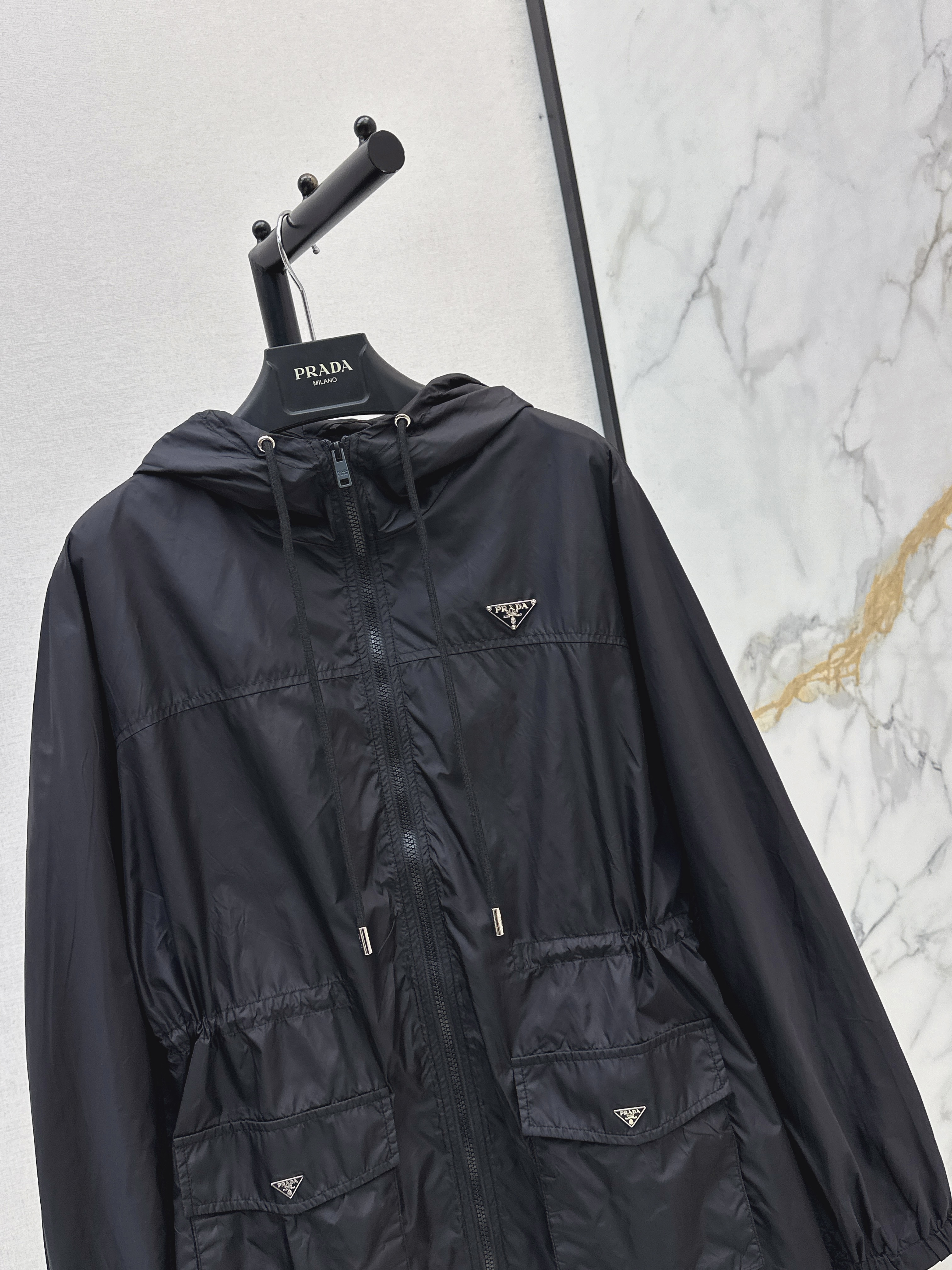 Pra 26SS Hooded Windbreaker Jacket