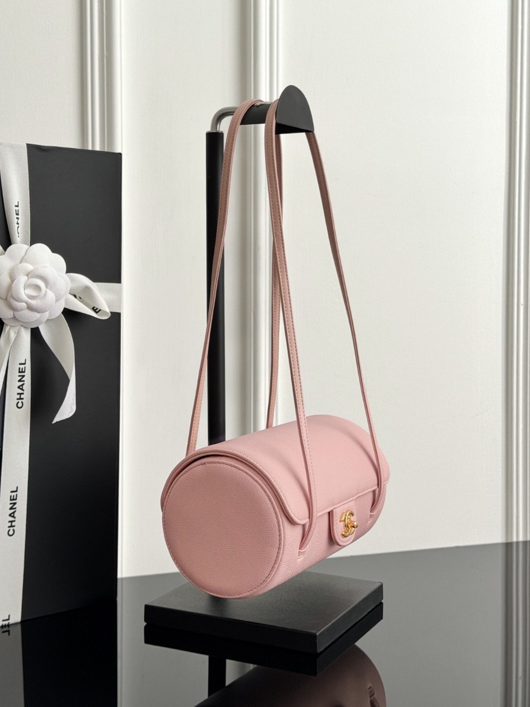 Chan 26P bowling bag