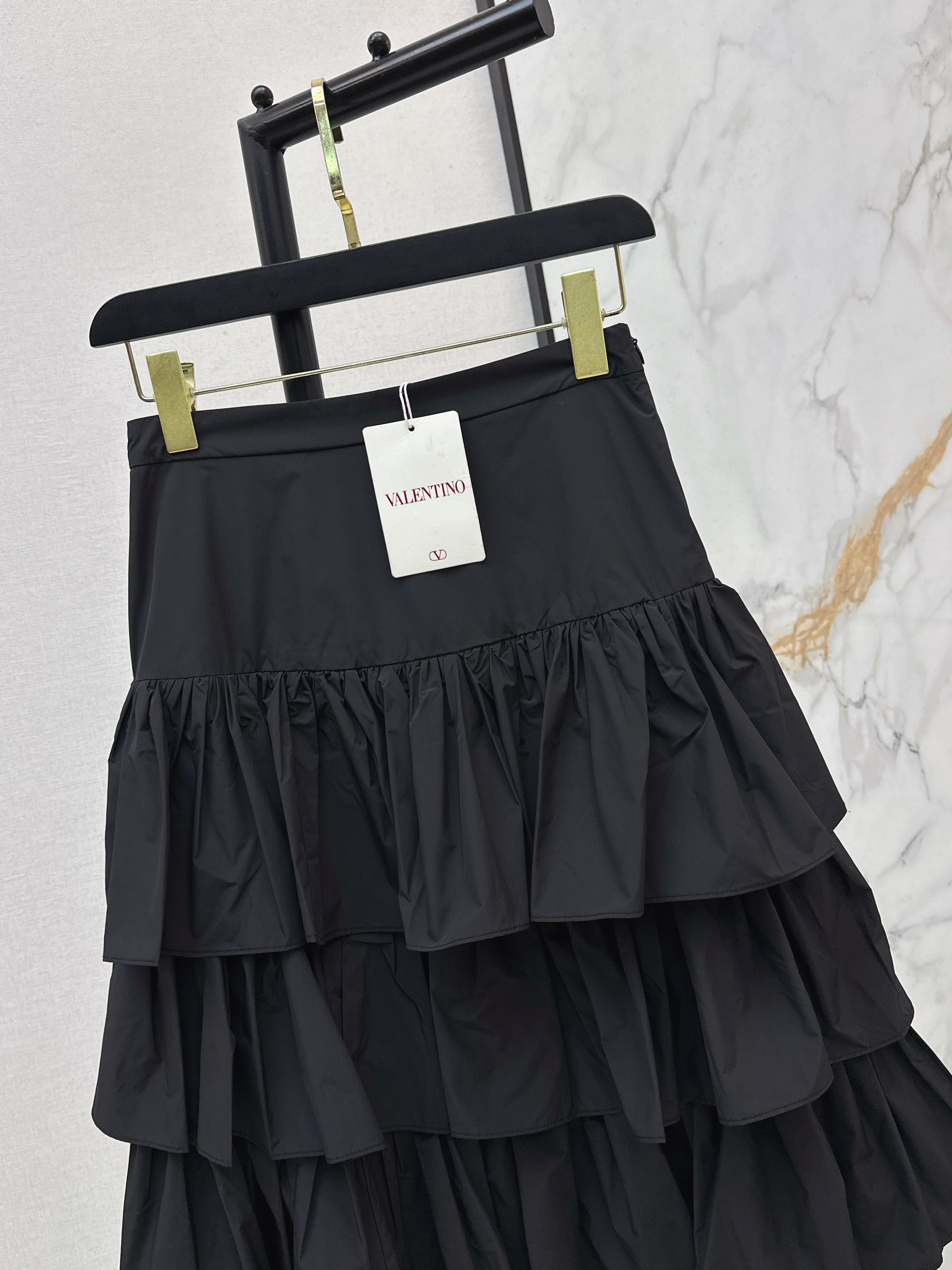 Valen 26ss ruffle layered skirt