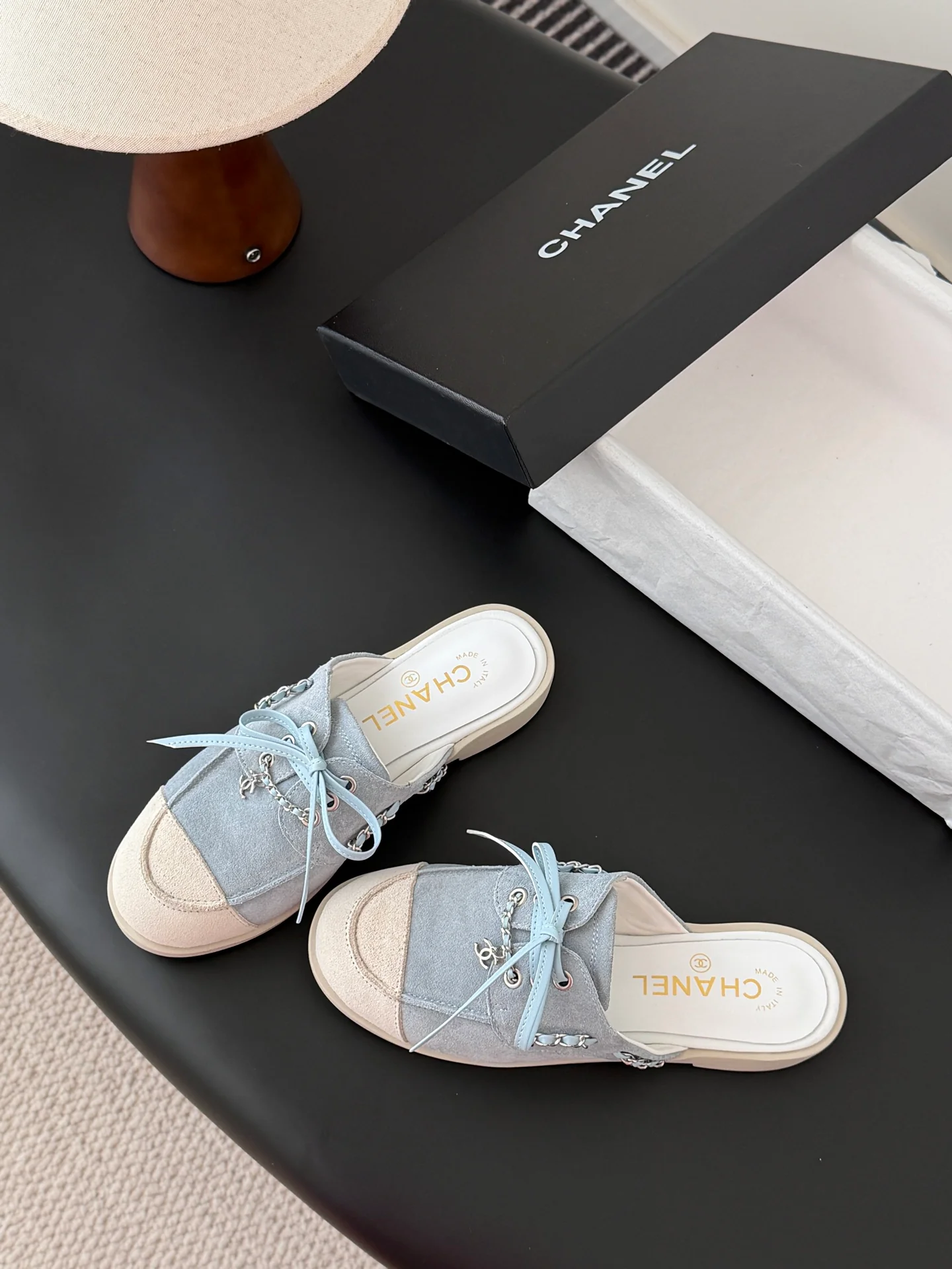 Chan 26ss slip-on shoes