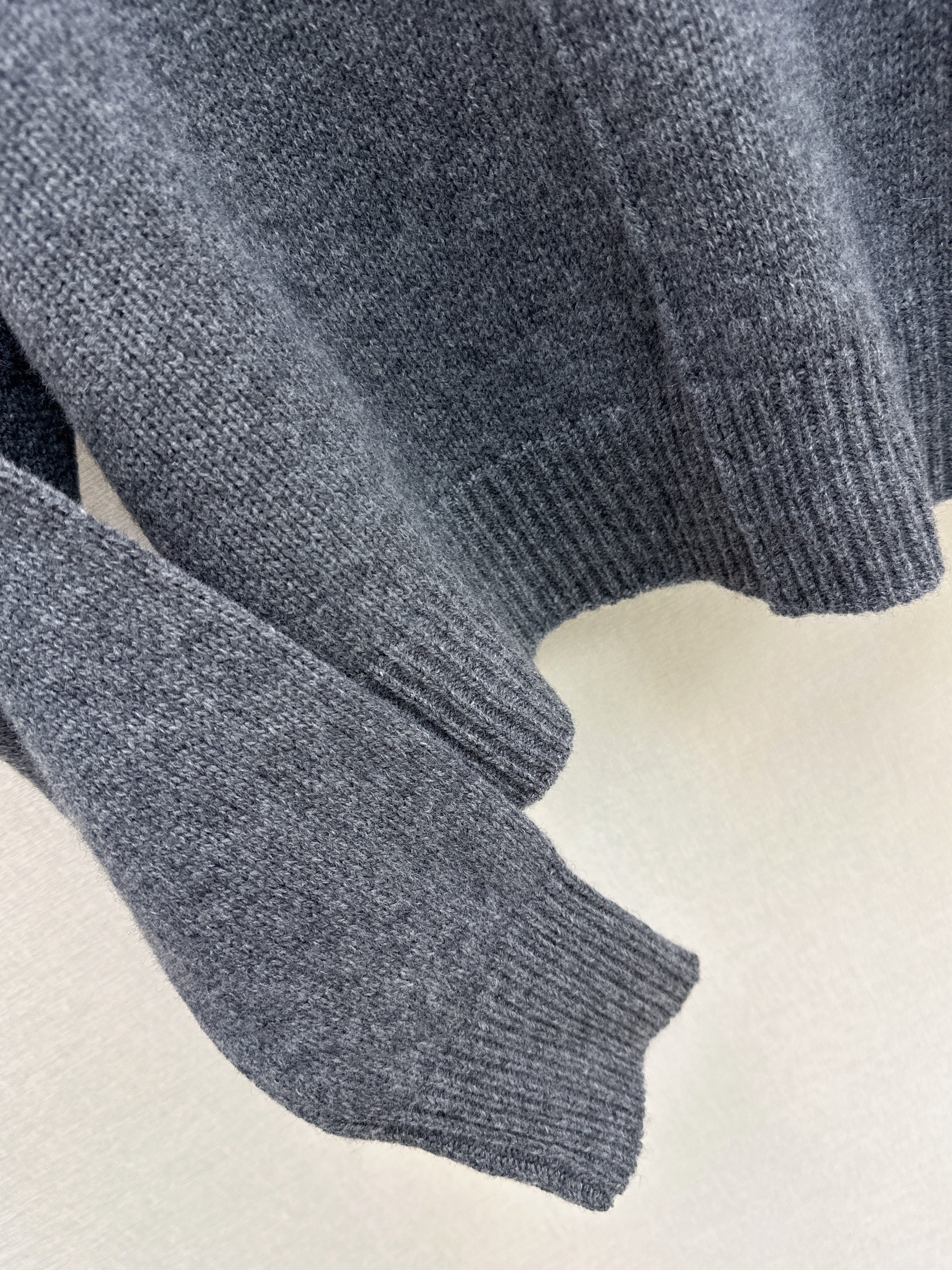 Brun 26ss 2in1 contract sweater