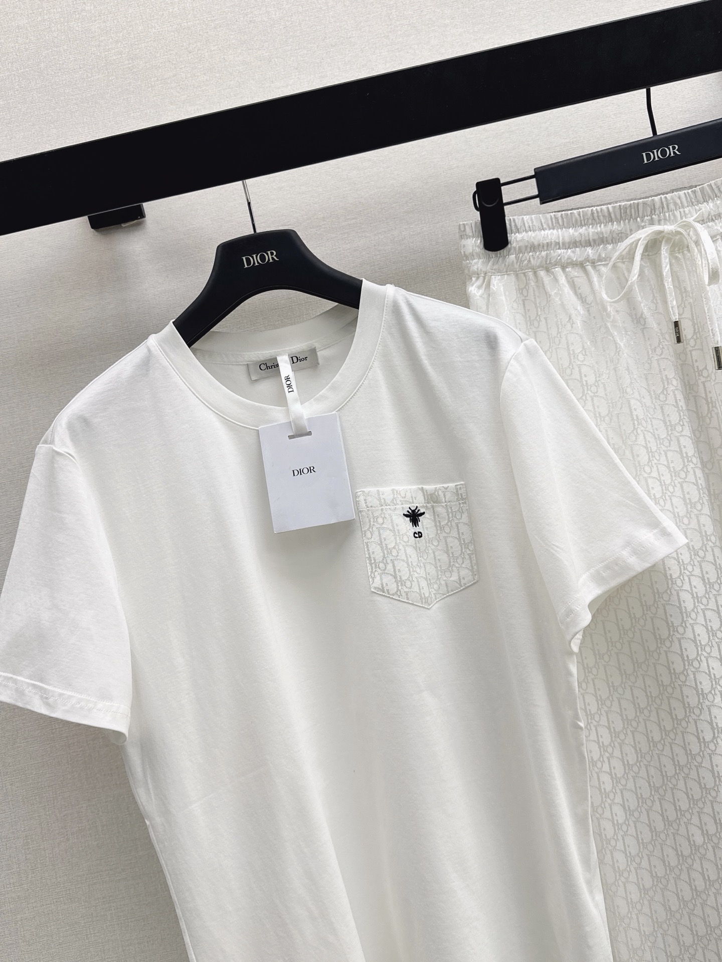 CD 26ss t-shirt wied leg pants set
