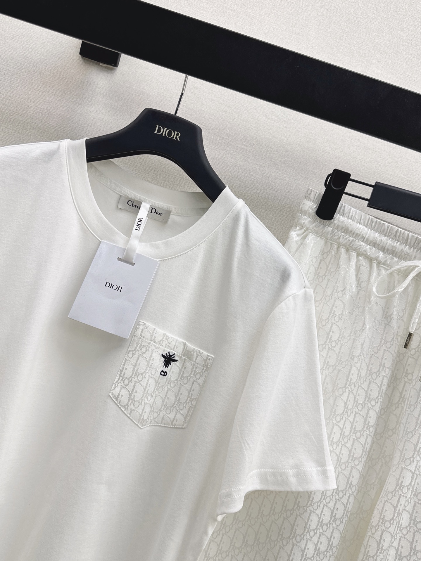 CD 26ss t-shirt wied leg pants set