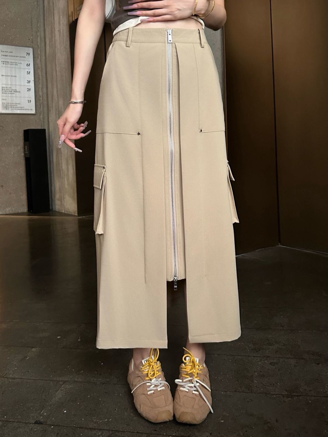 Pra 26ss zip-up skirt