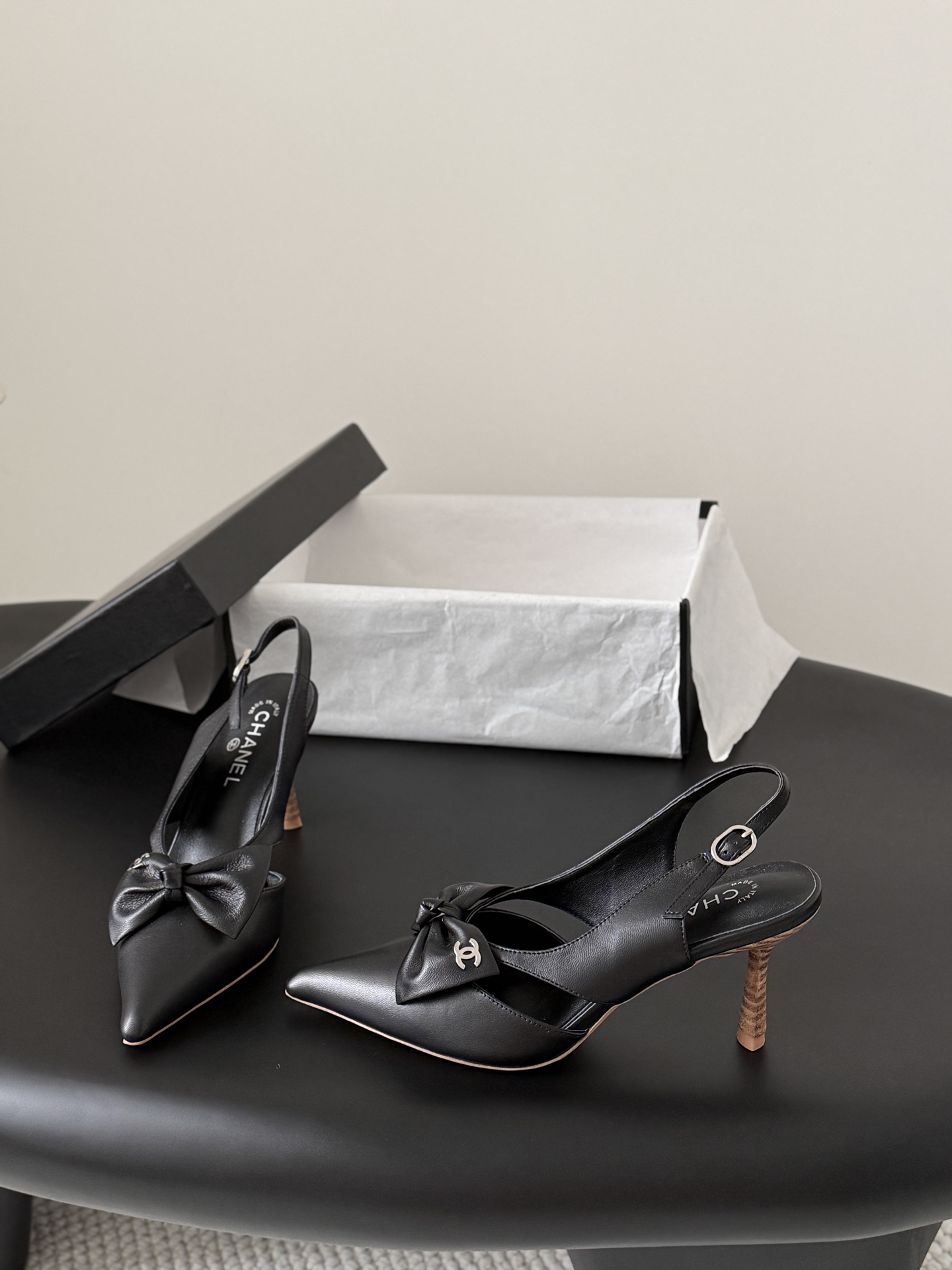 Chan 26ss bow slingback heel