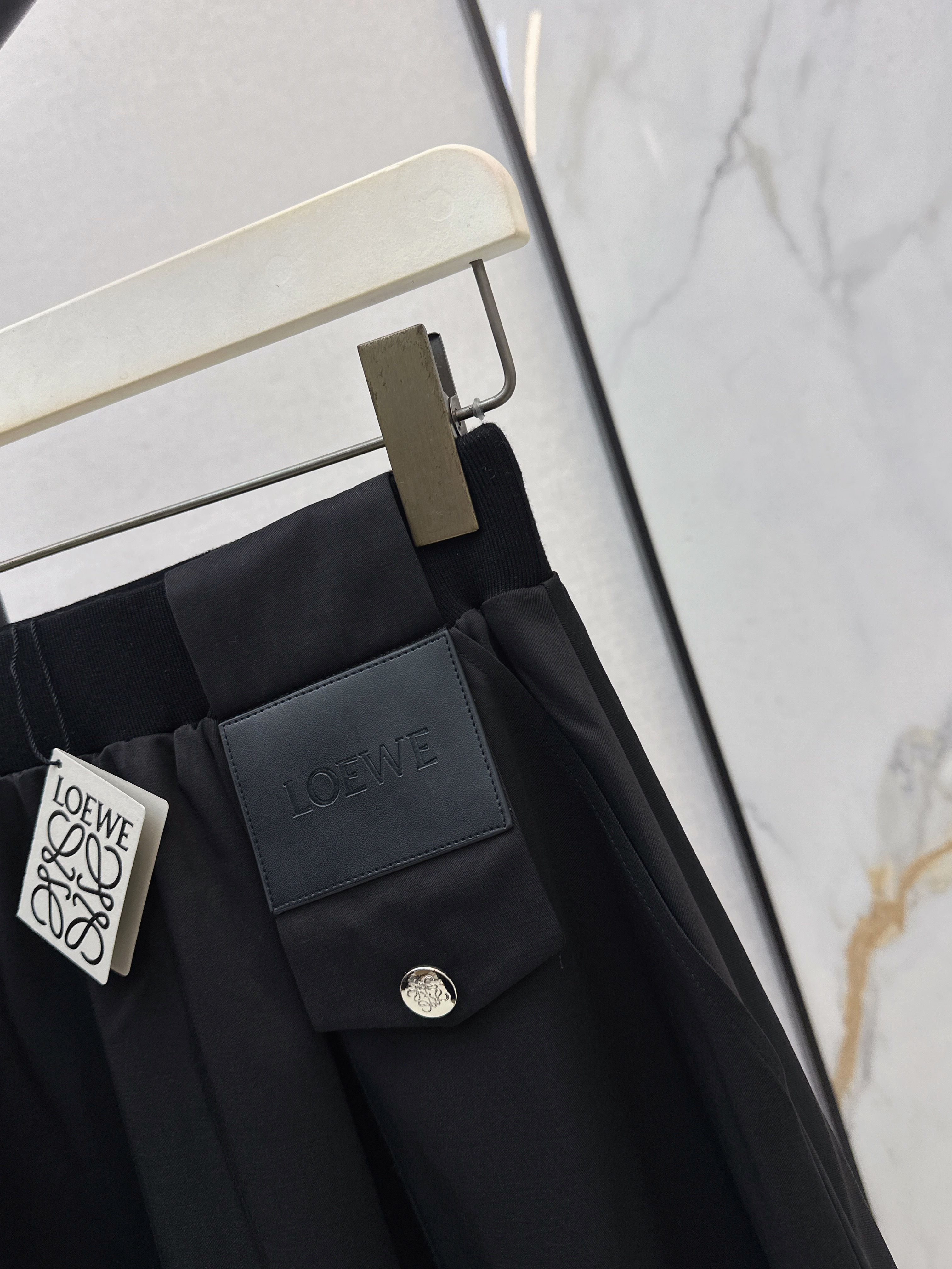 Loe 26ss pleated skirts