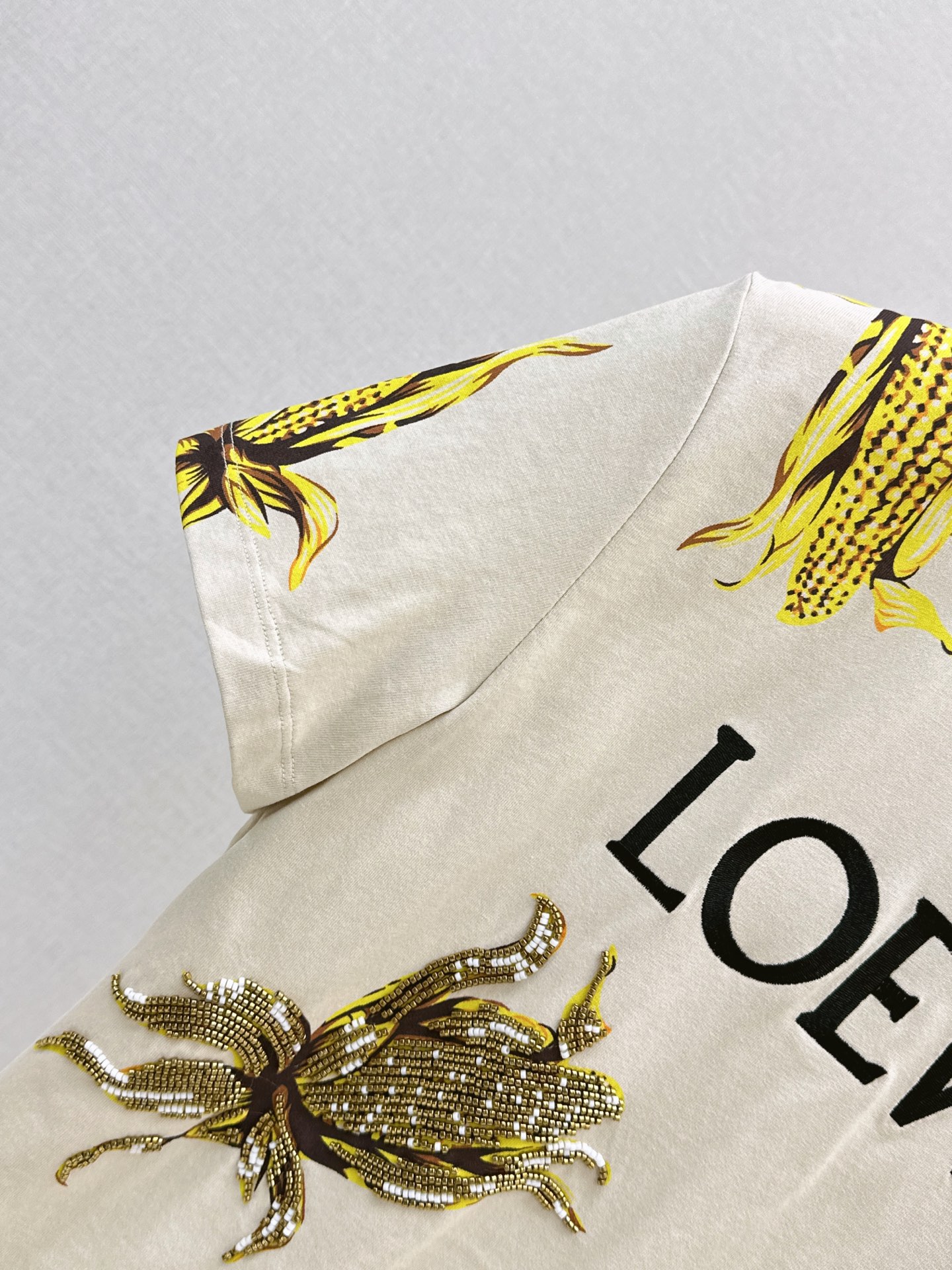 Loe 26ss print beading t-shirt