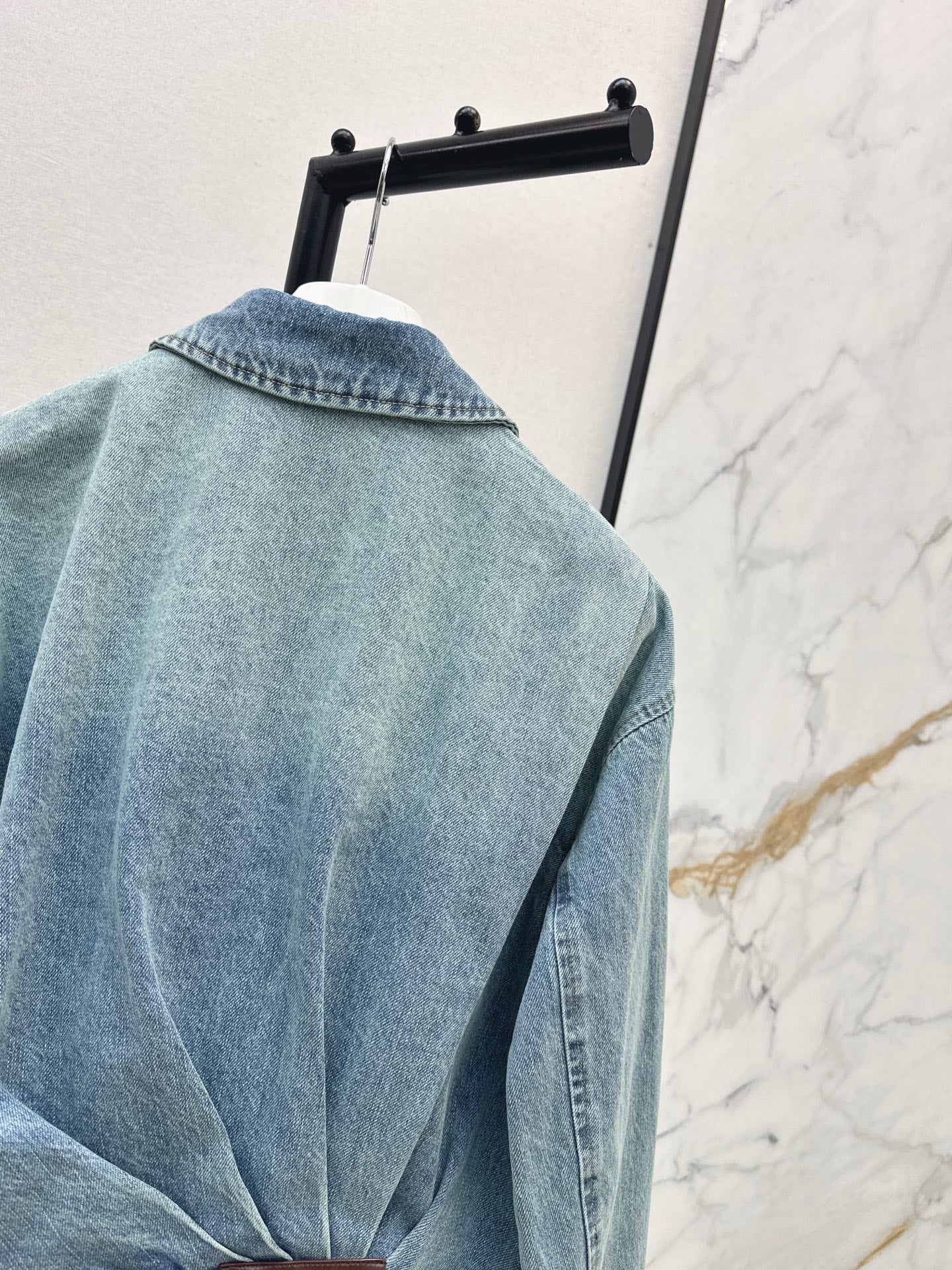 Loe 25fw denim jacket