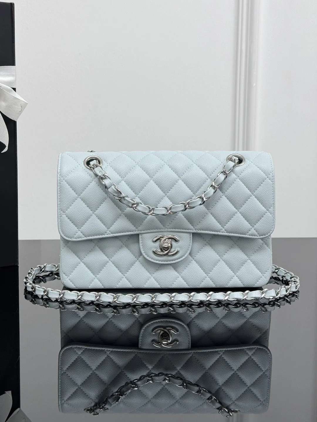 Chan cf23 chain shoulder bag