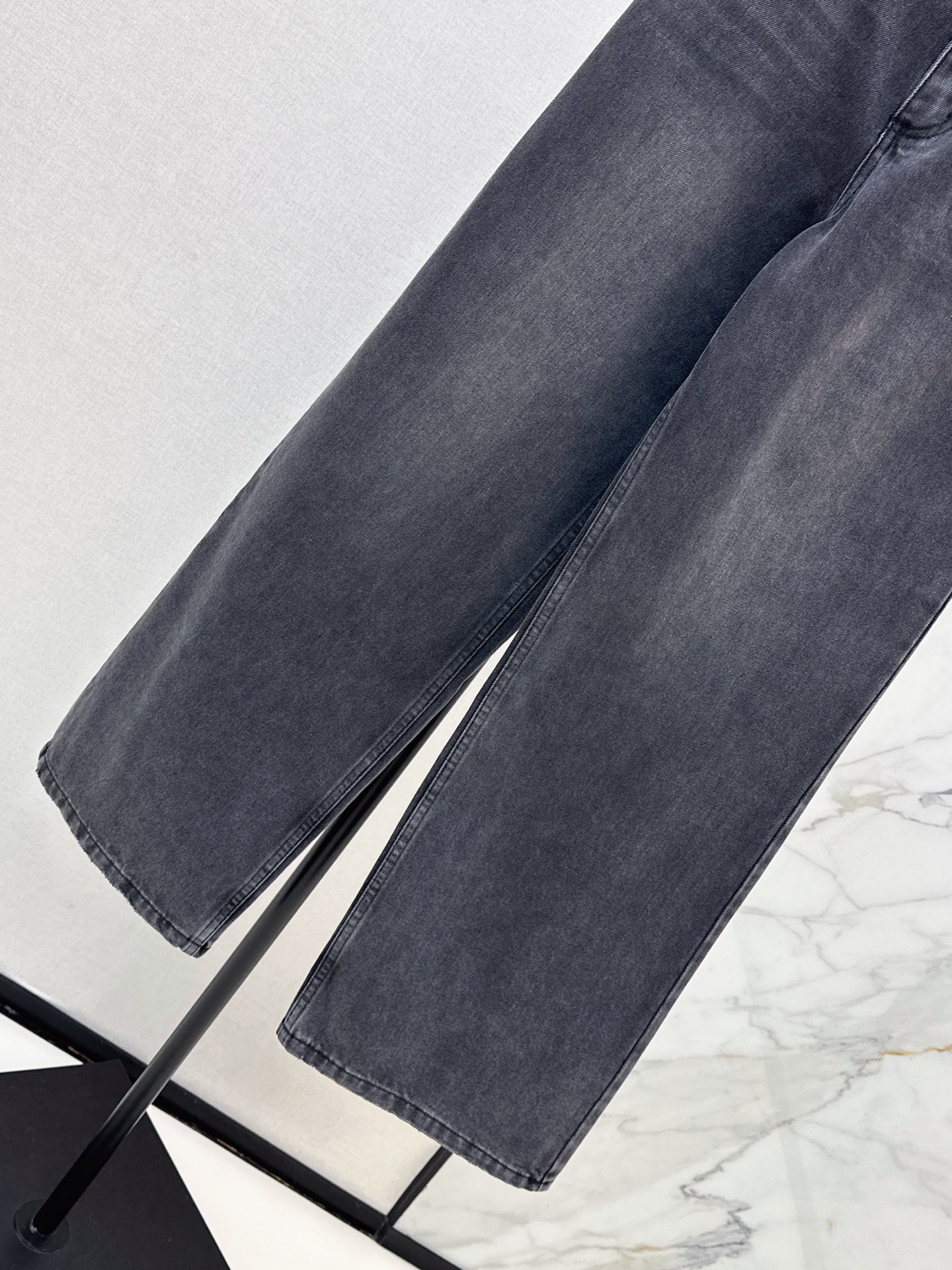 Chan 26ss wied leg pants