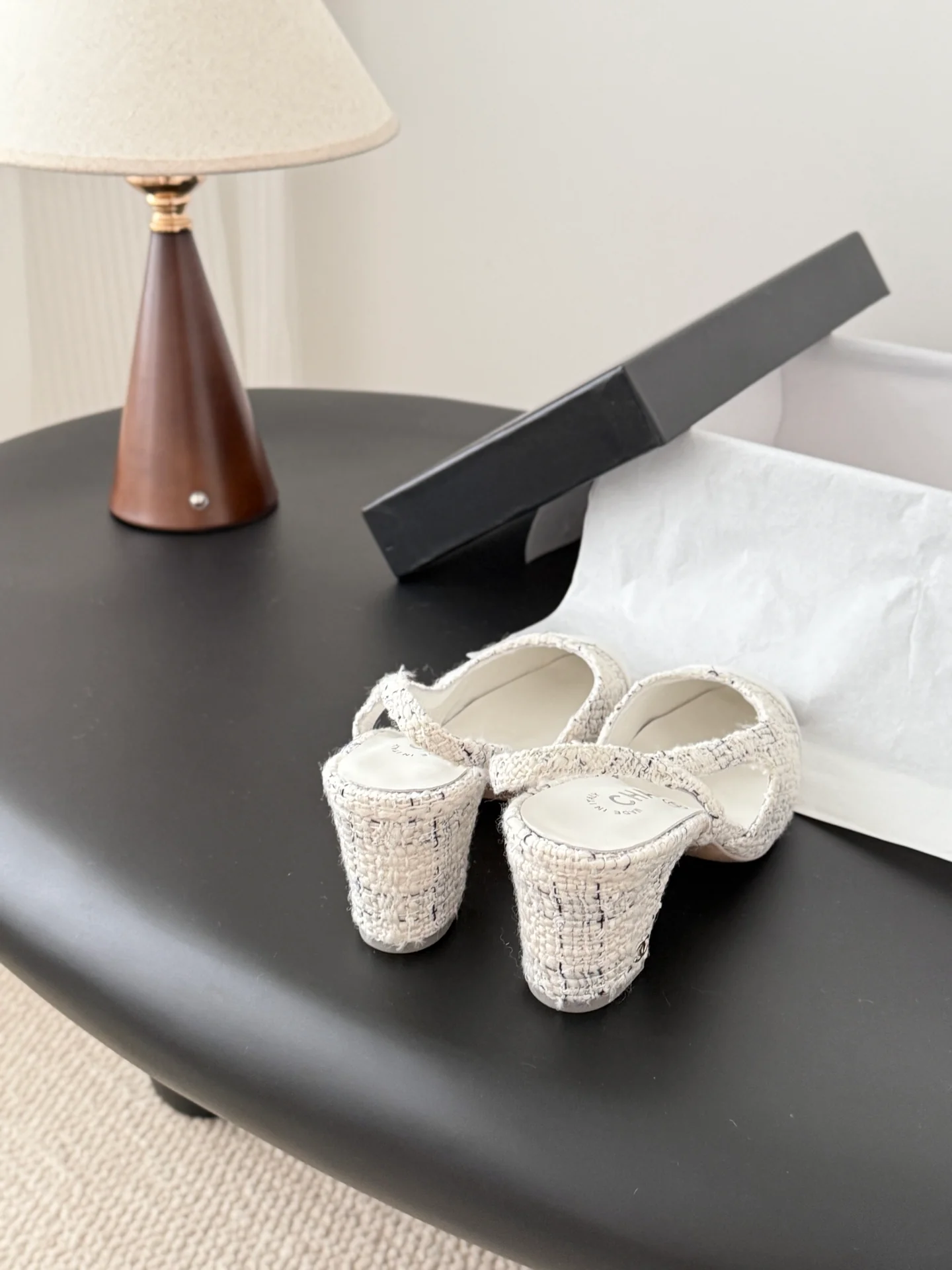 Chan 25fw slingback chunky heels