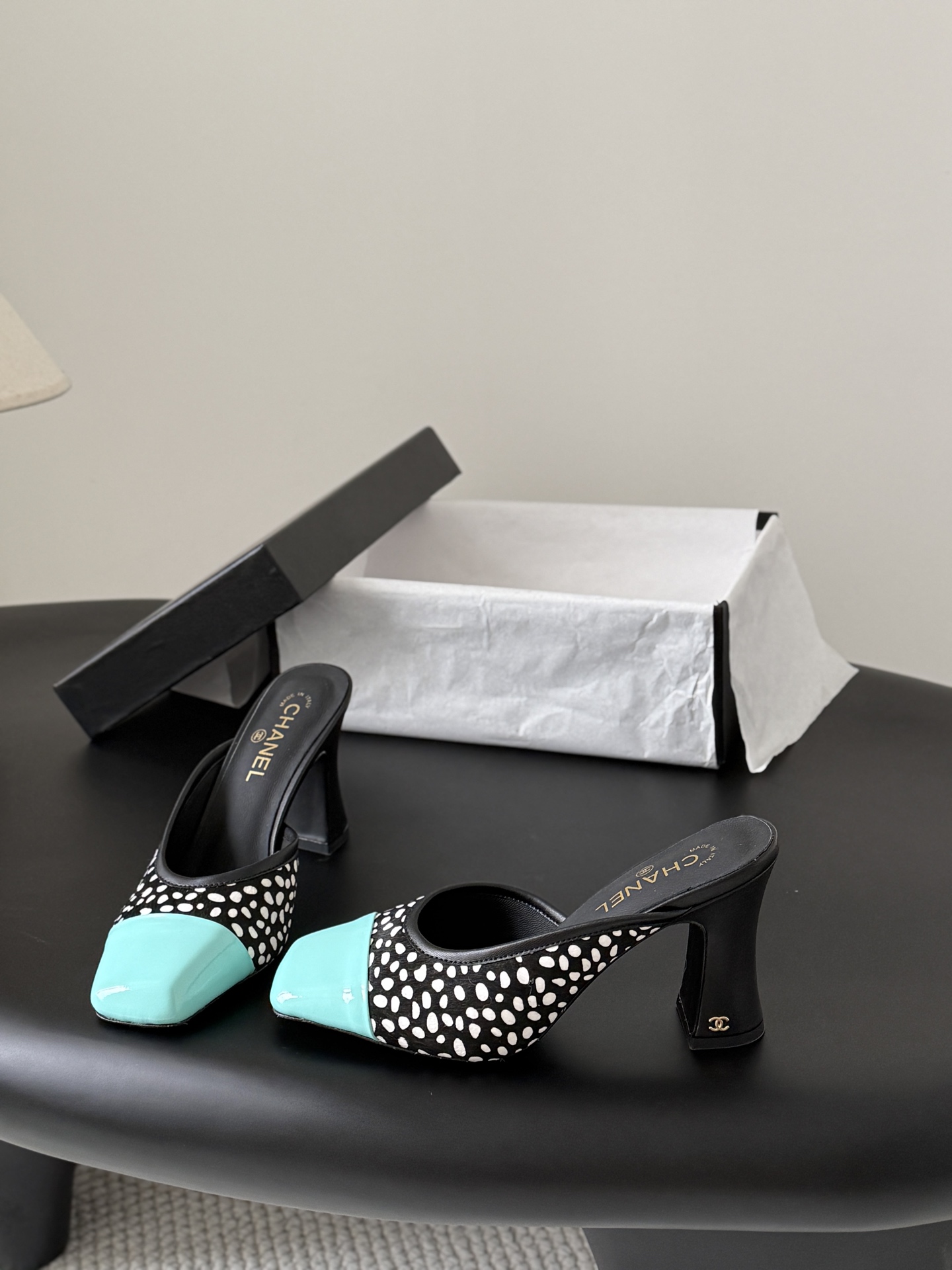 Chan 26ss square-toe mules