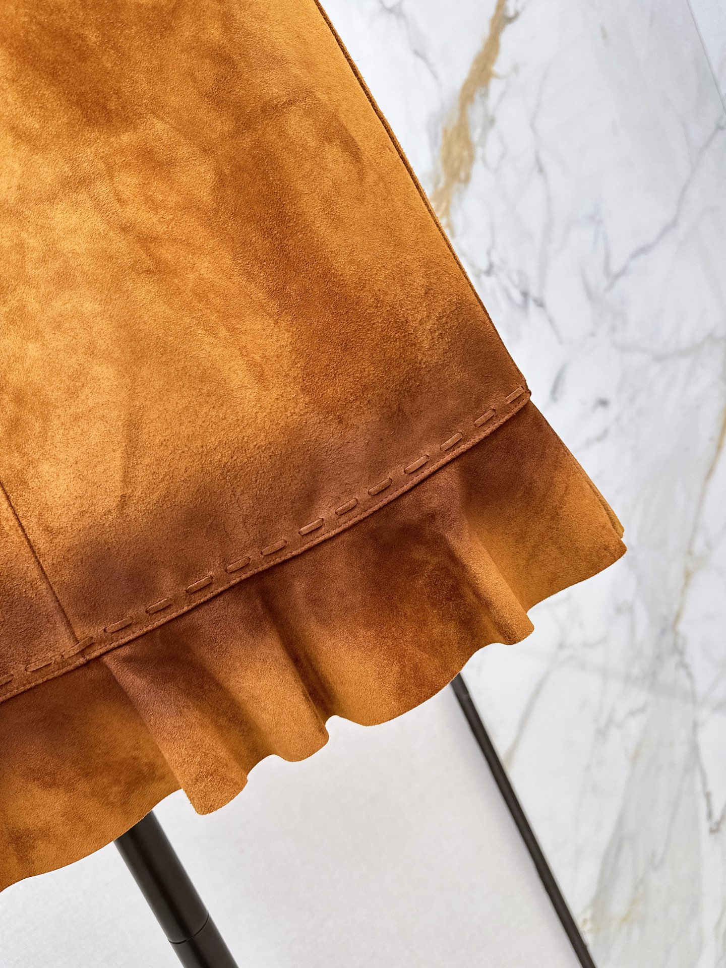 Miu 26ss suede leather skirt