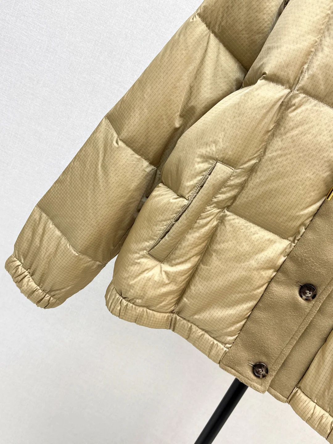 Louis 25fw down jacket