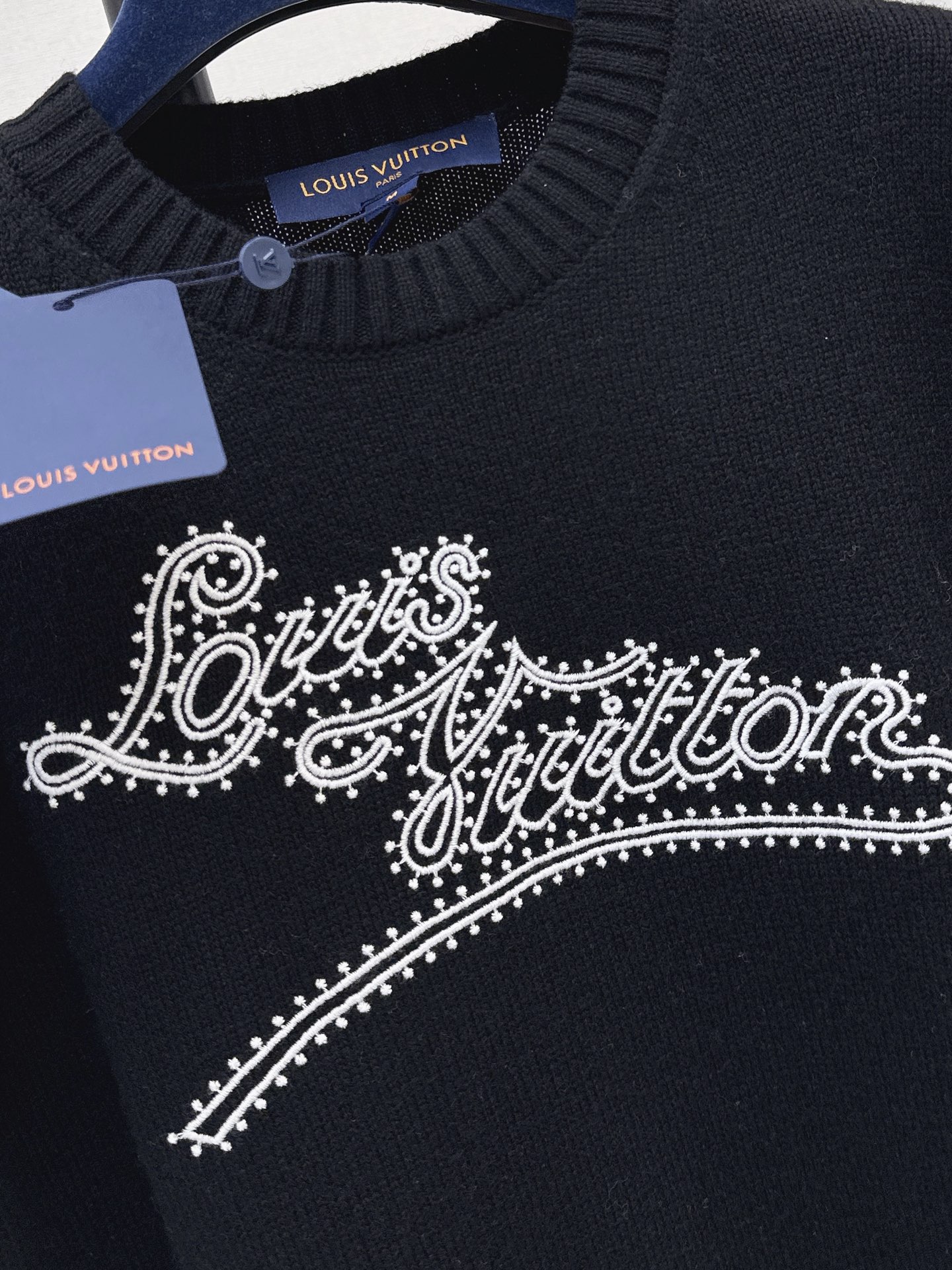 Loui 26ss embroidery knit sweater