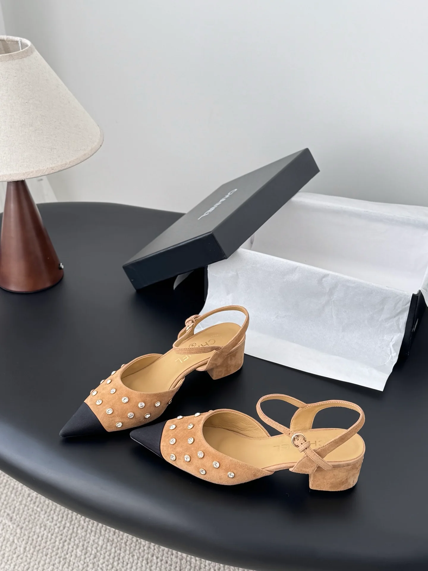 Chan 25fw rhinestones slingback sandals