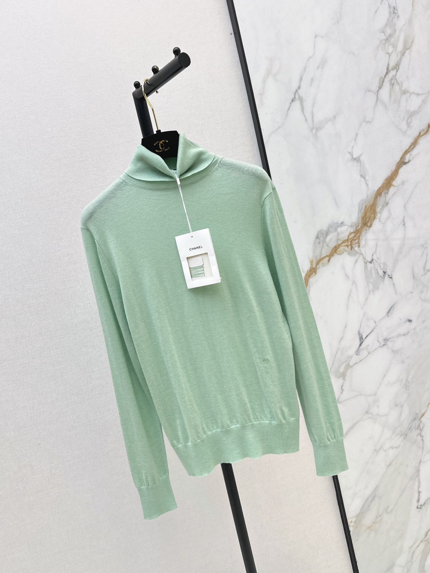 Chan 26ss high neck sweater