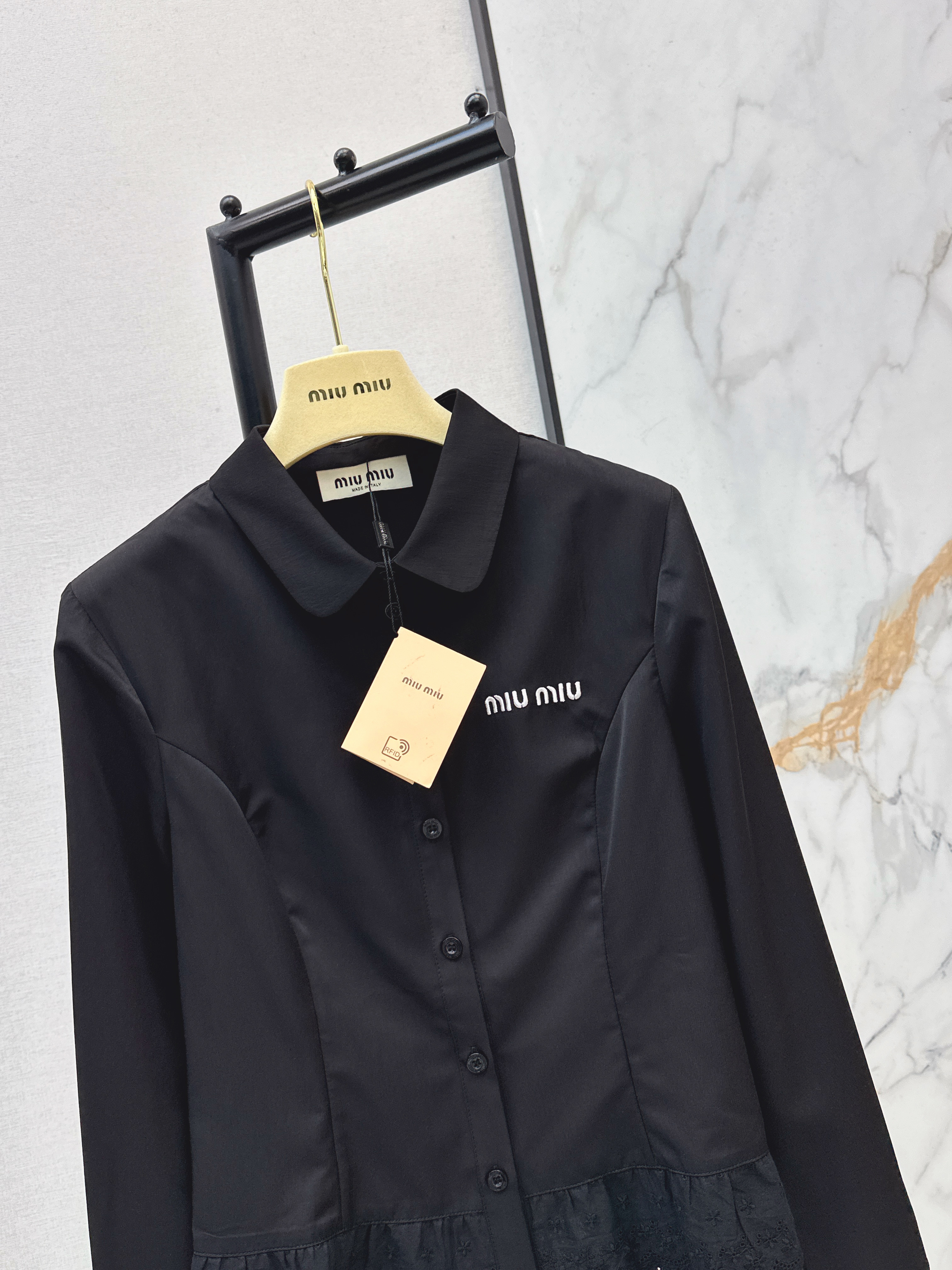 Miu 26ss lace contract shirts