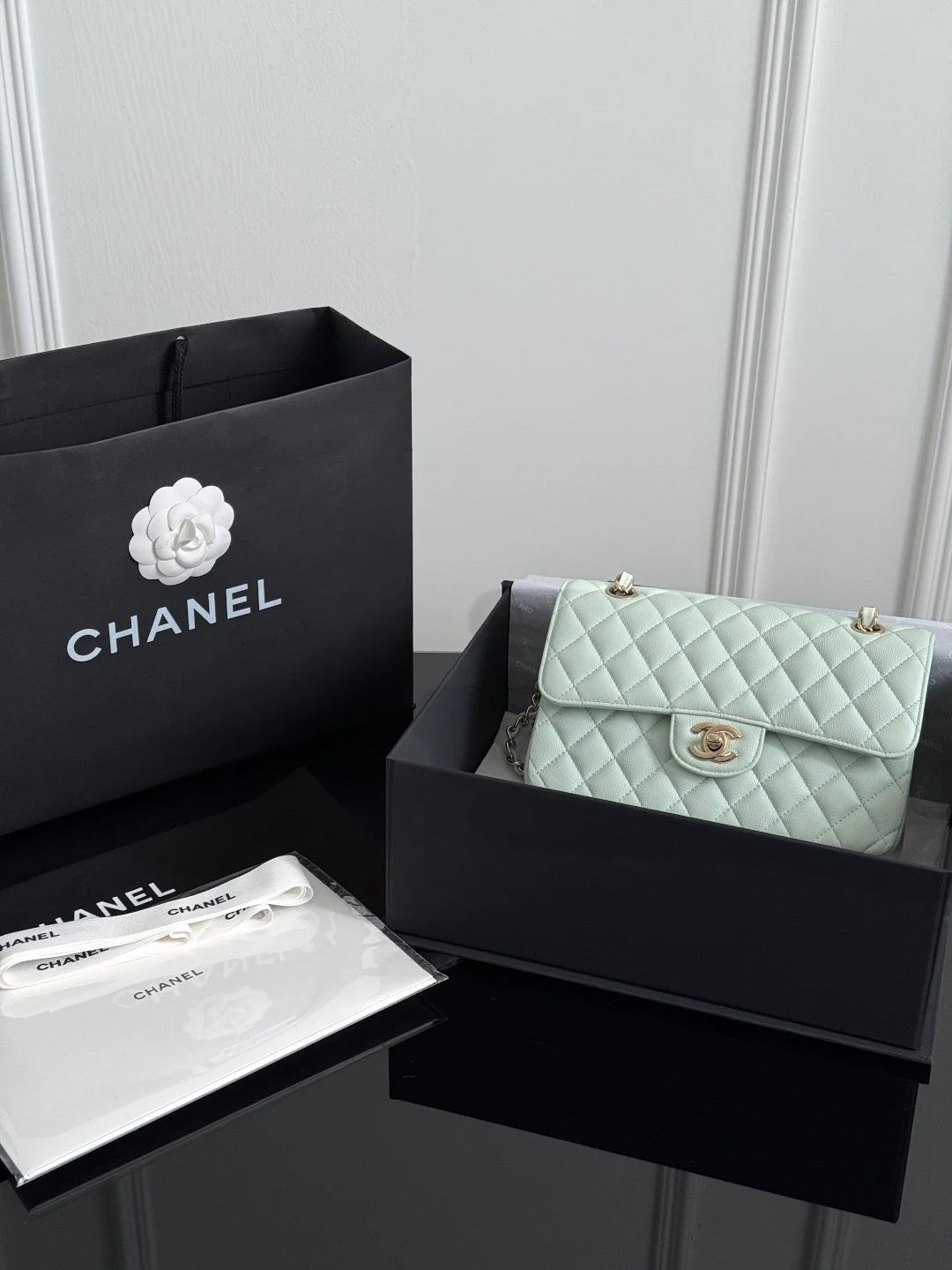 Chan cf23 chain shoulder bag