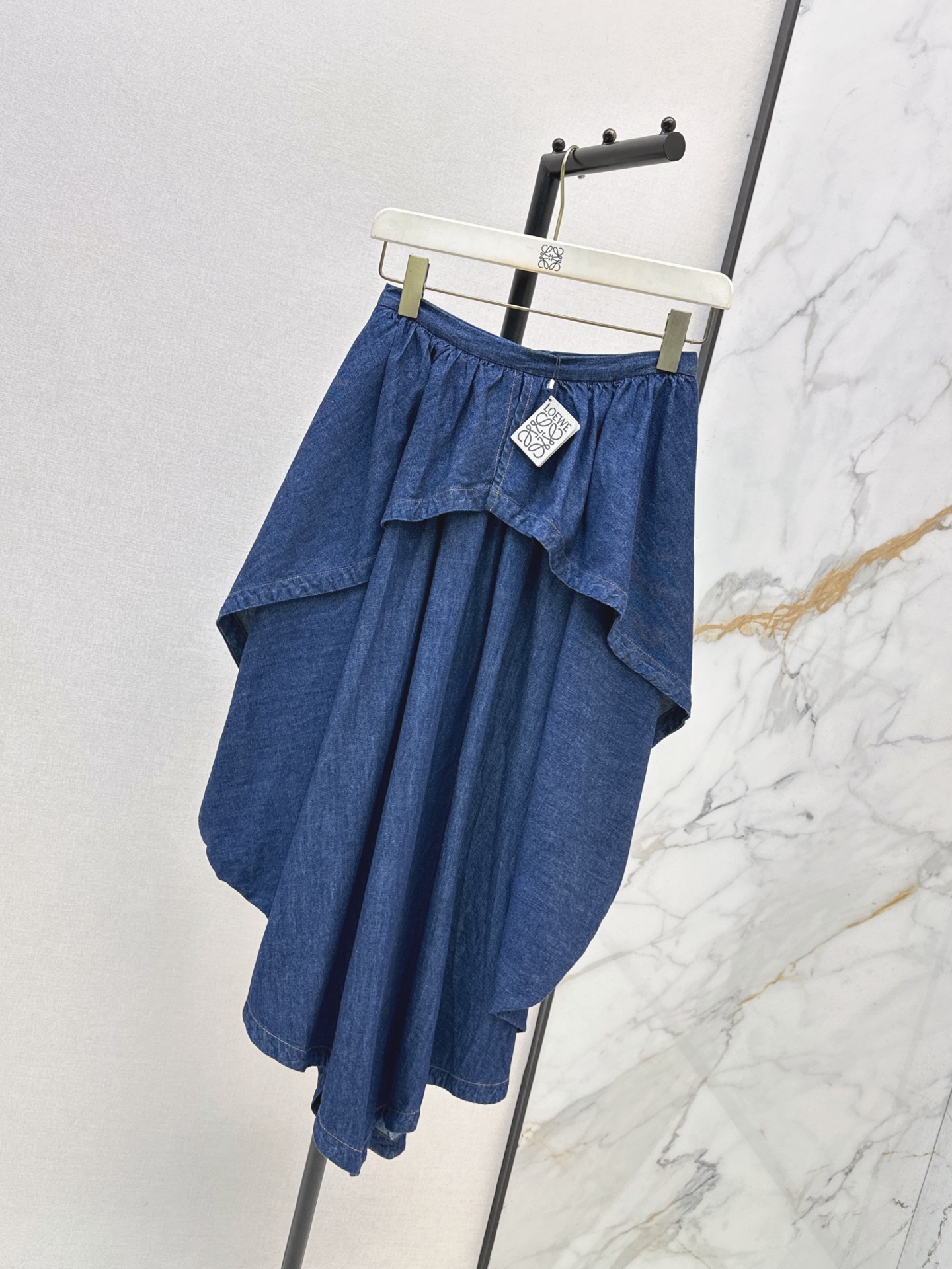 Loe 26ss asymmetrical ruffle denim skirt