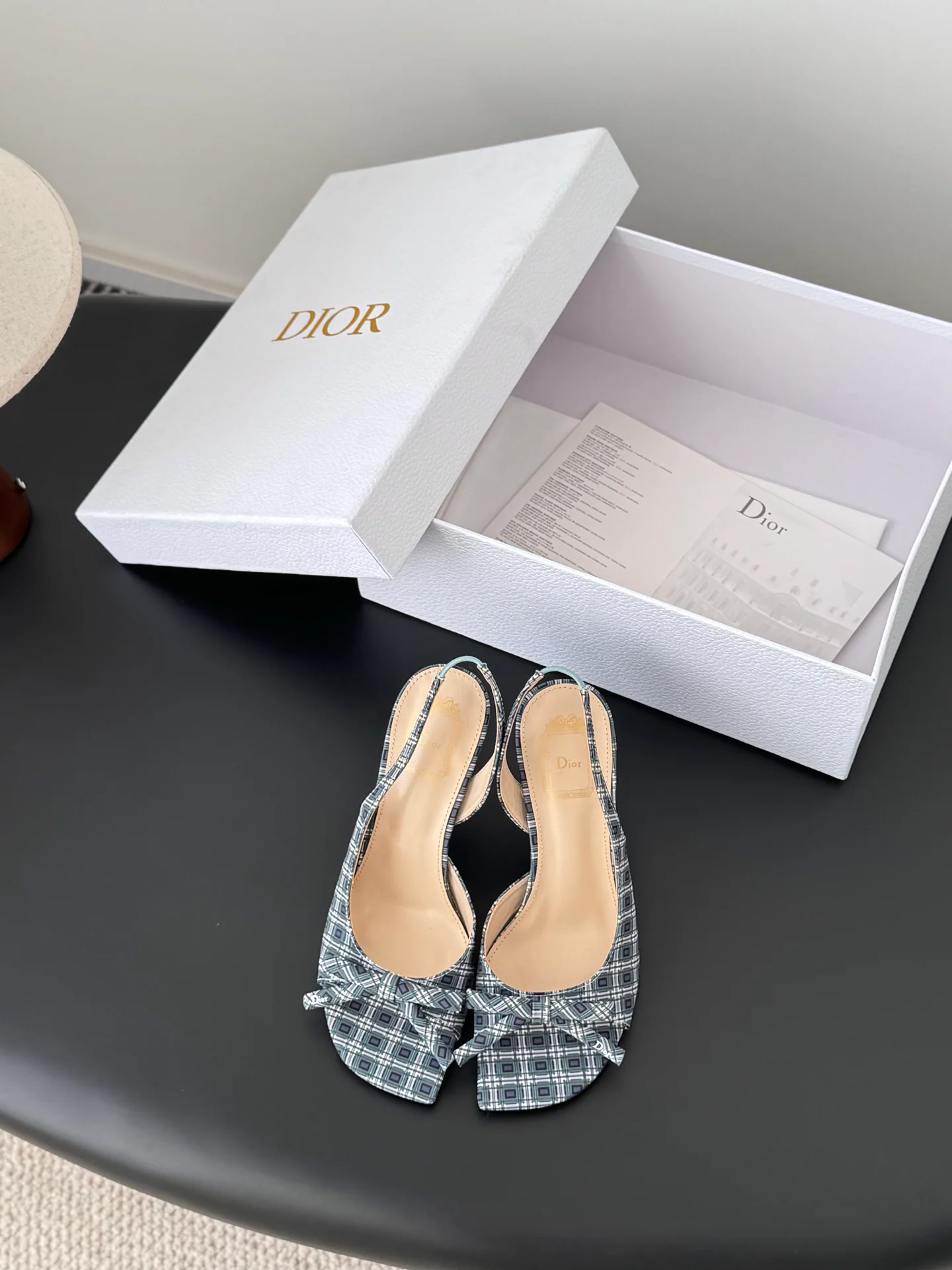 CD 26ss slingback heels