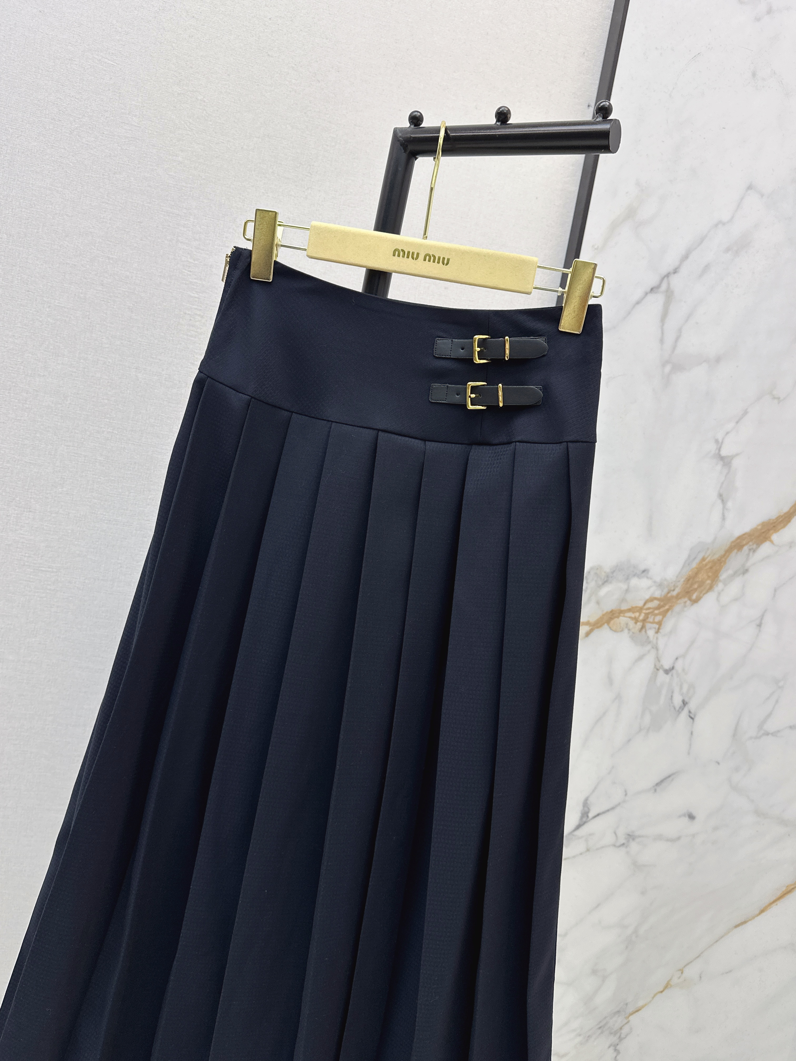 Miu 26ss pleated skirts