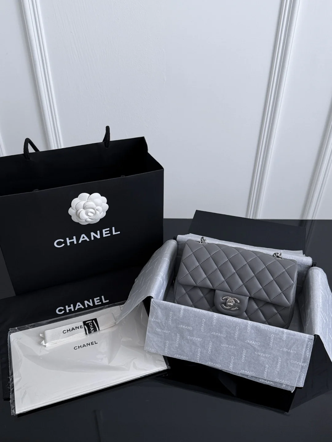 Chan cf20 chain shoulder bag