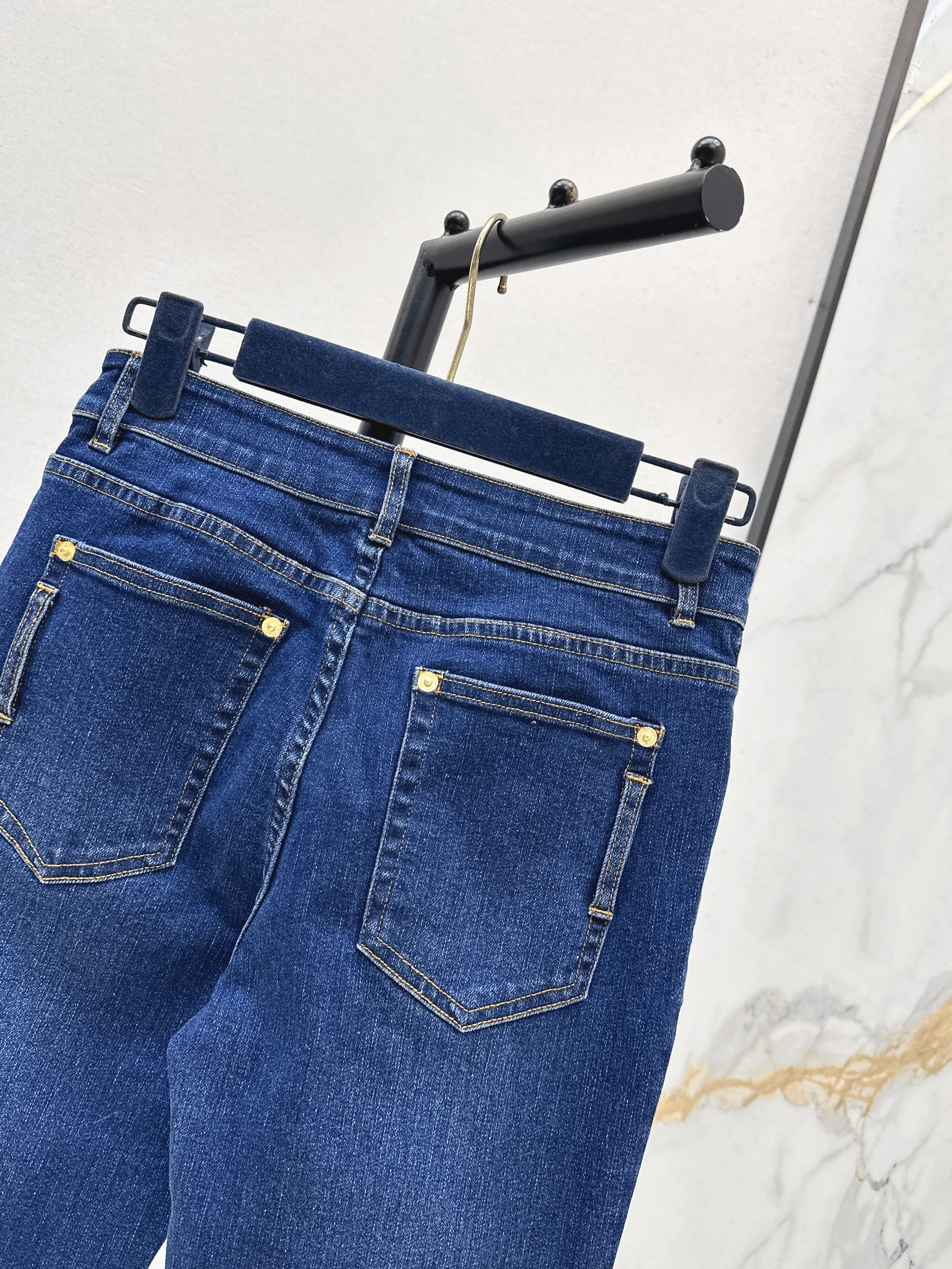 Loui 26ss flared jeans