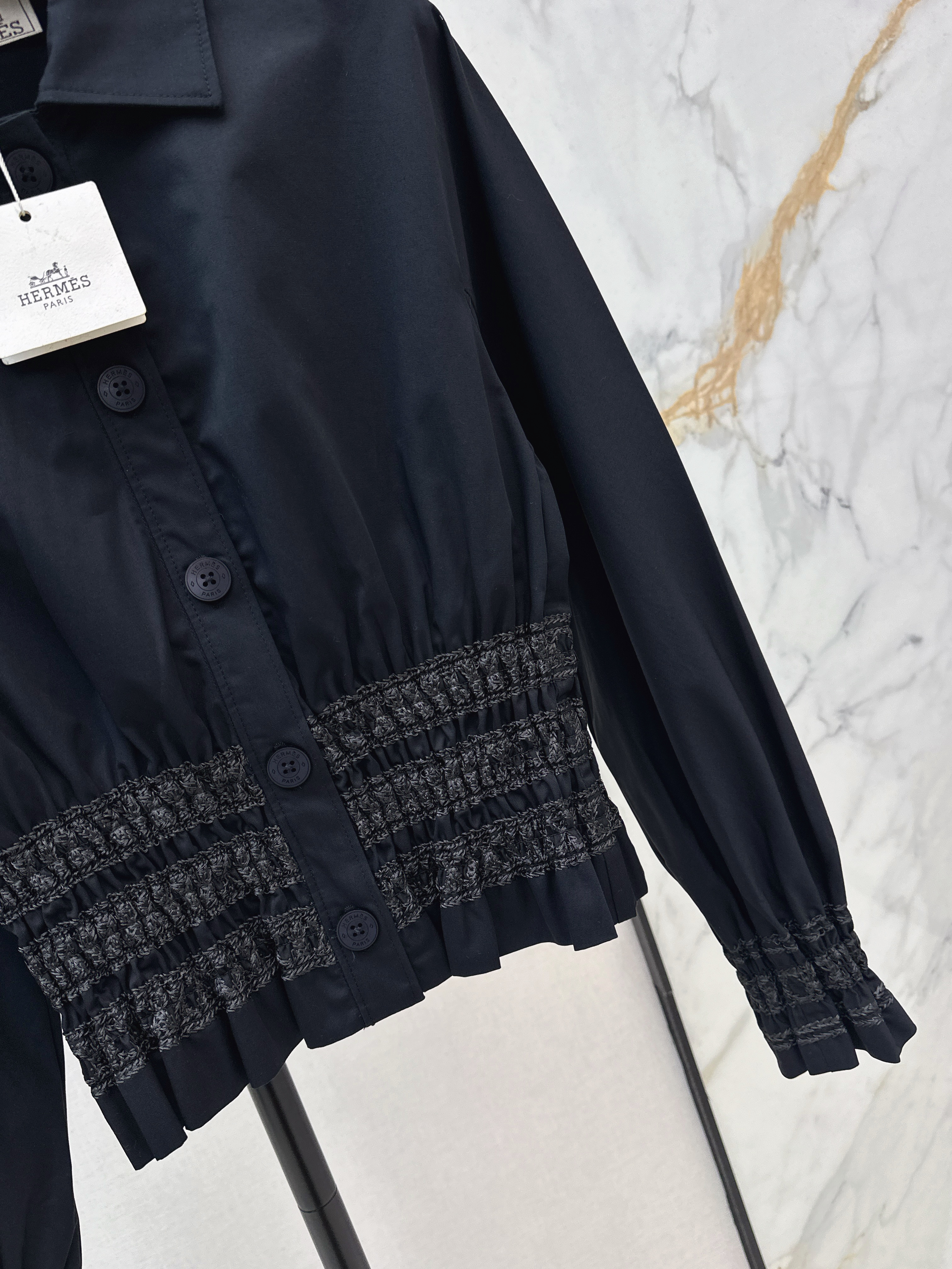 Her 26ss  puff sleeve shirts