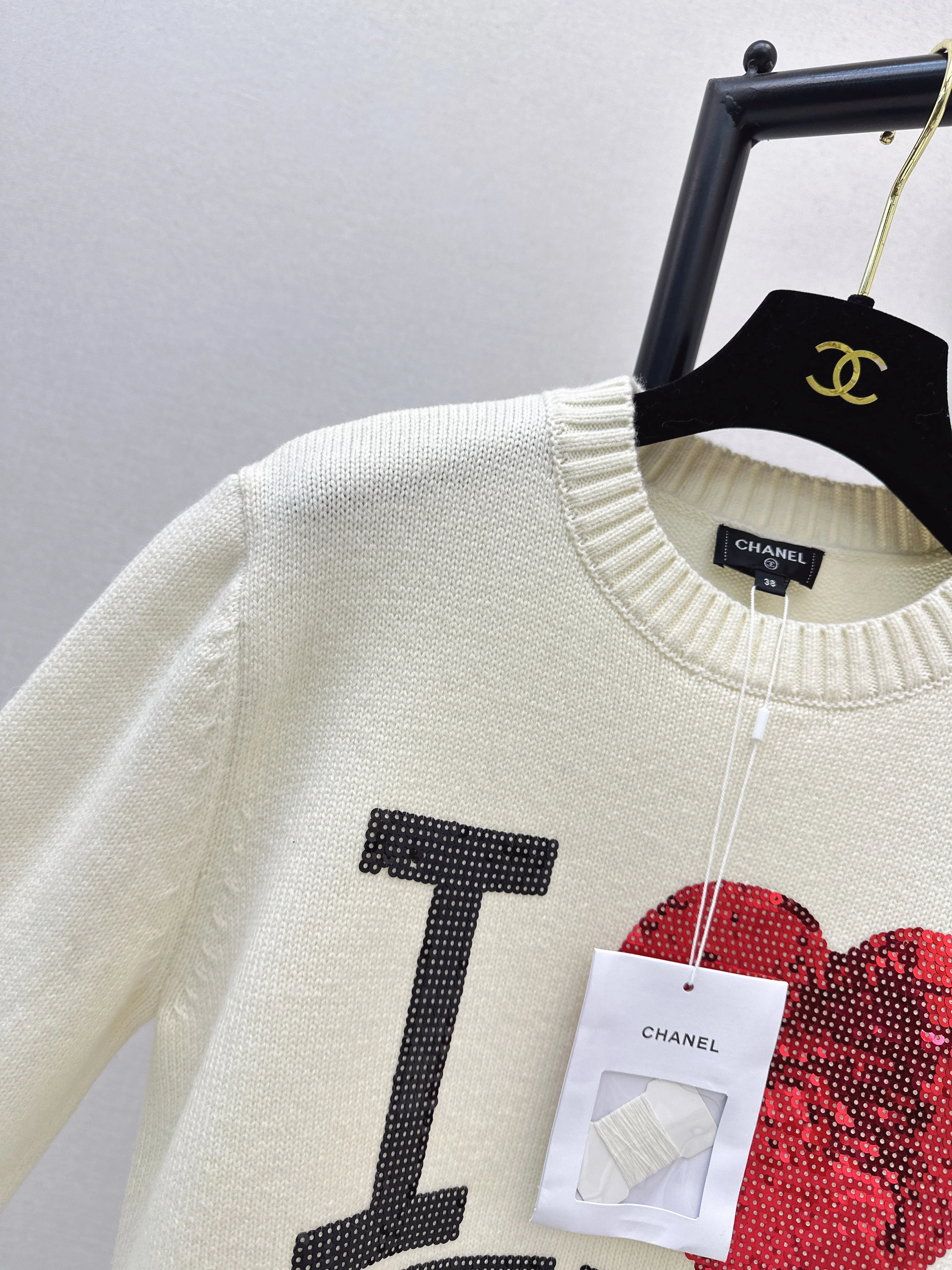 Chan 26ss sequin knit sweater
