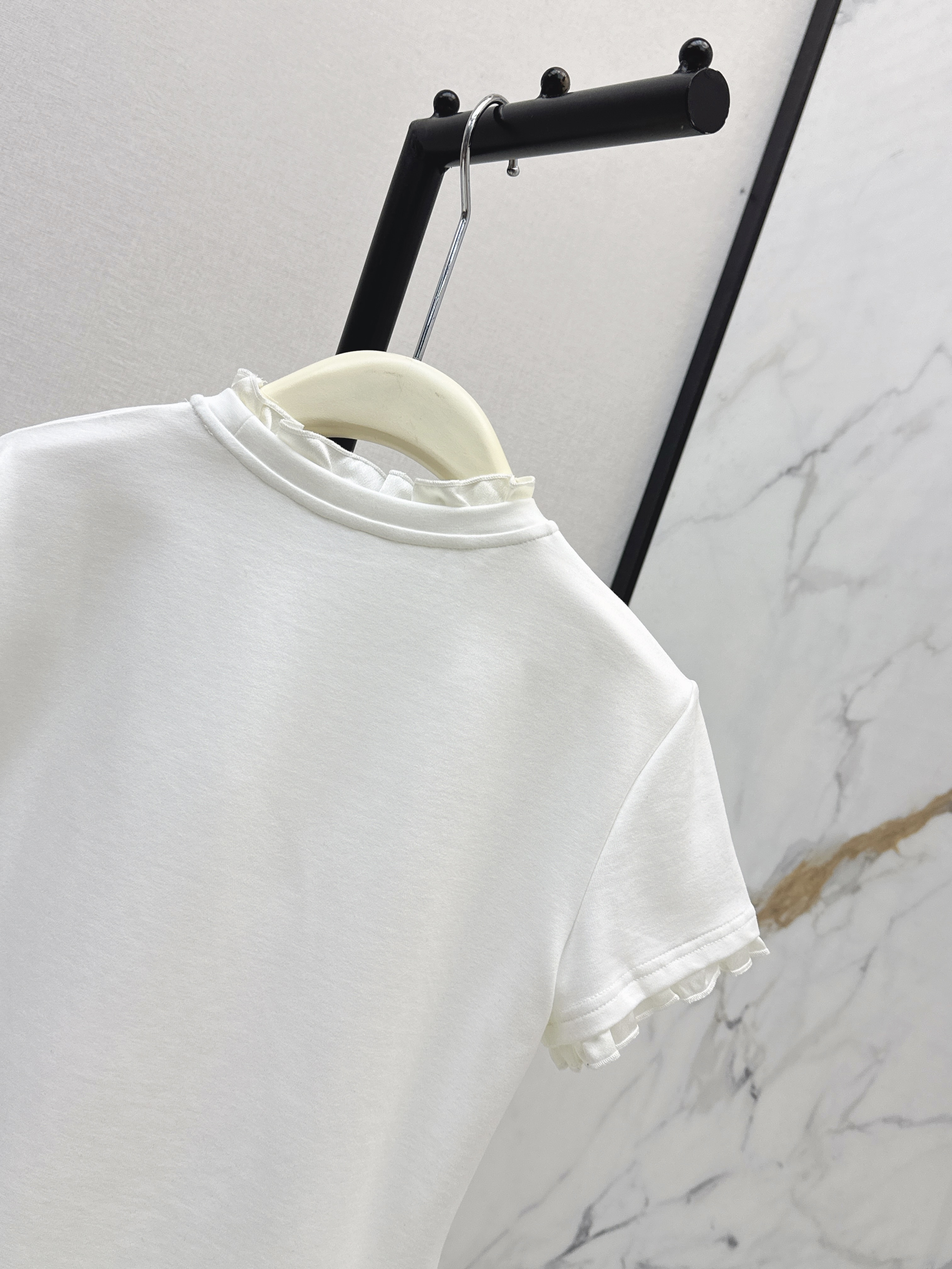 26SS Bow Graphic T-Shirt