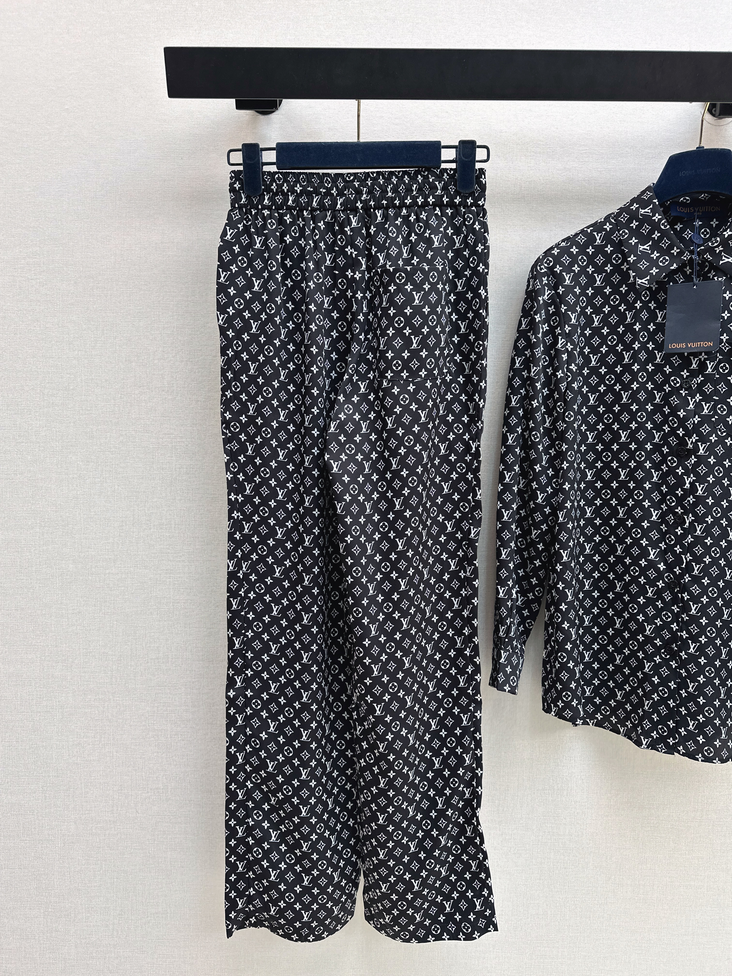 Loui 26ss print shirt pants  set