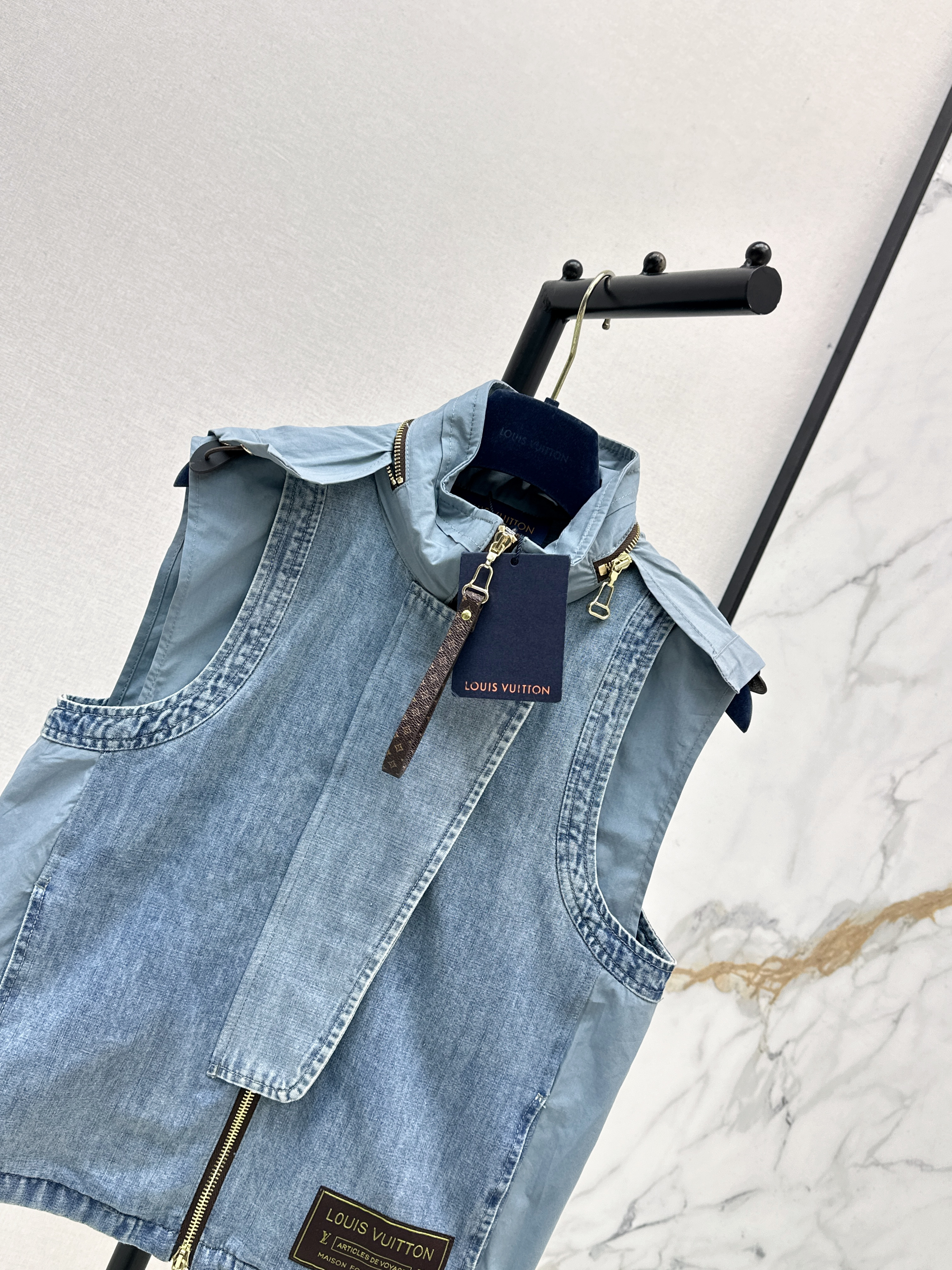 Louis 26SS Washed Utility Denim Vest