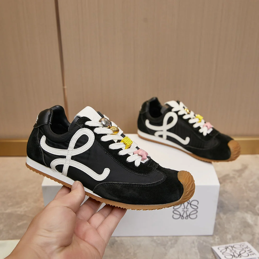 Lo ballet runner sneaker