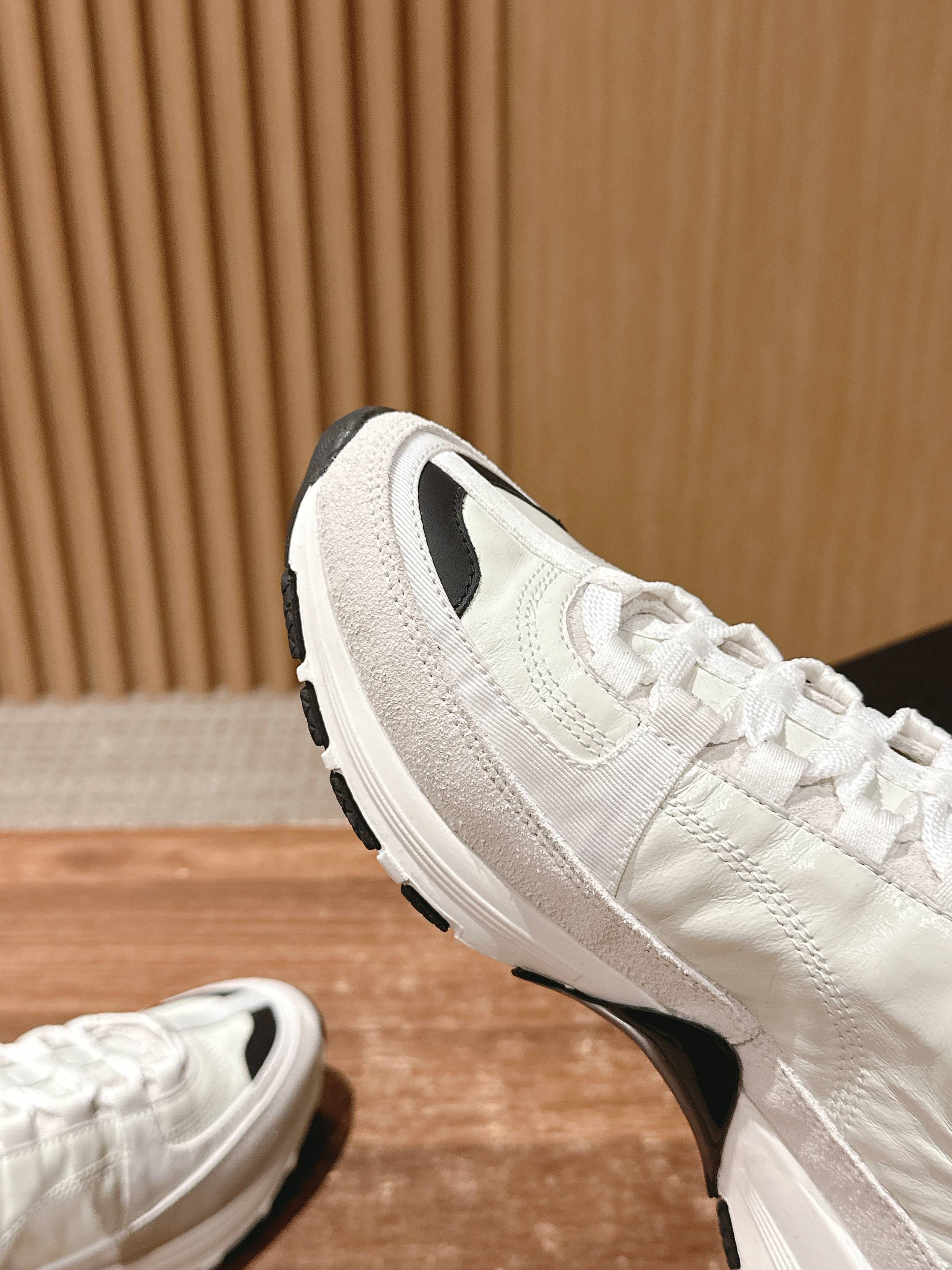 Chan 25fw sneakers